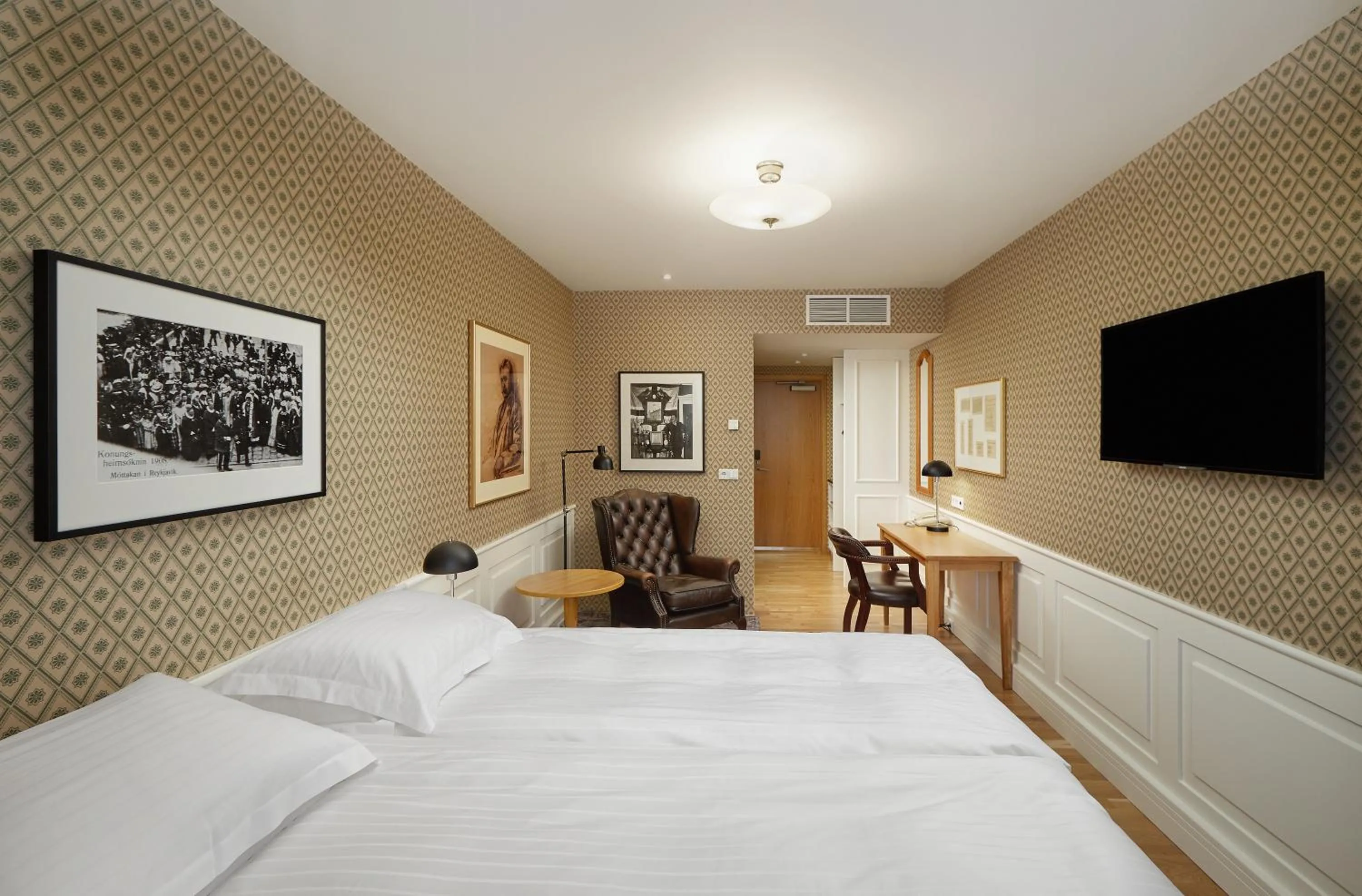 Bedroom, Bed in Reykjavik Natura - Berjaya Iceland Hotels