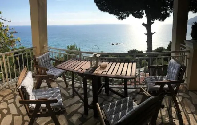 Balcony/Terrace in Vicky's Panoramic View Apartments