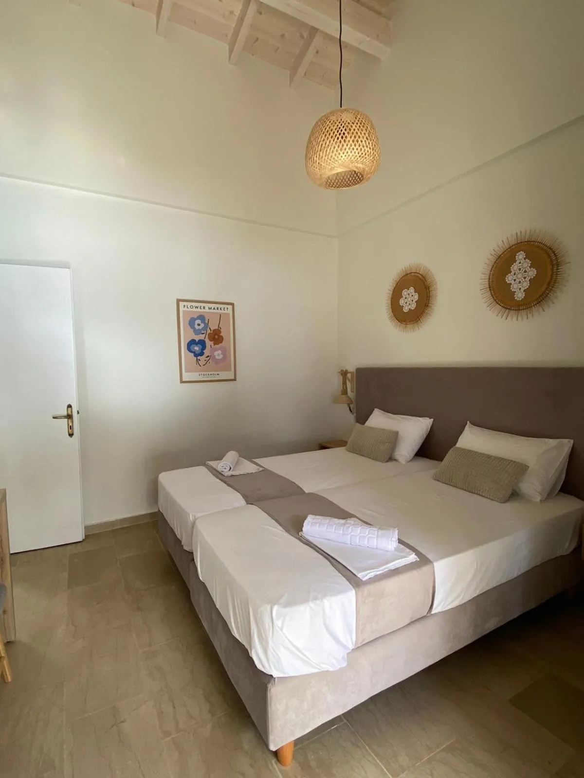 Bed in Vicky's Panoramic View Apartments