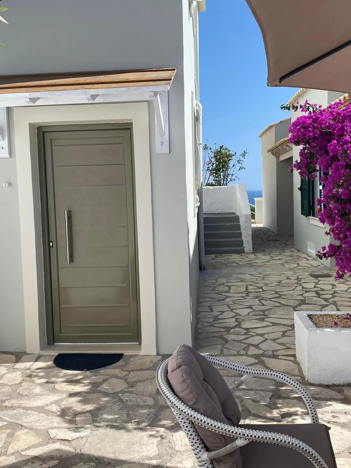 Property building in Vicky's Panoramic View Apartments