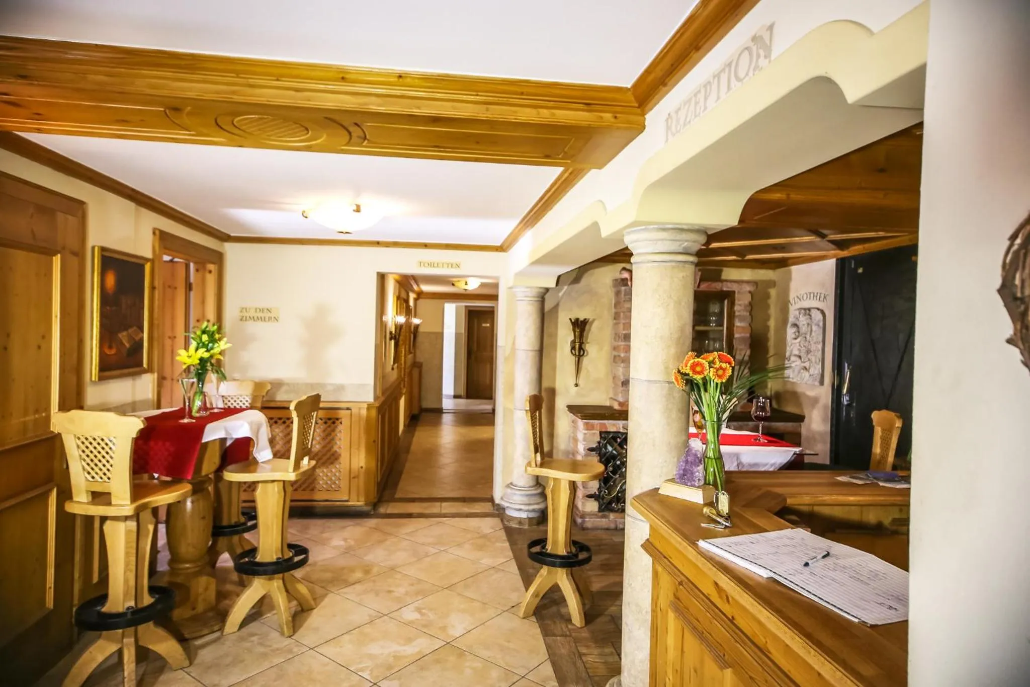 Lobby or reception in Gasthof Simmerlwirt