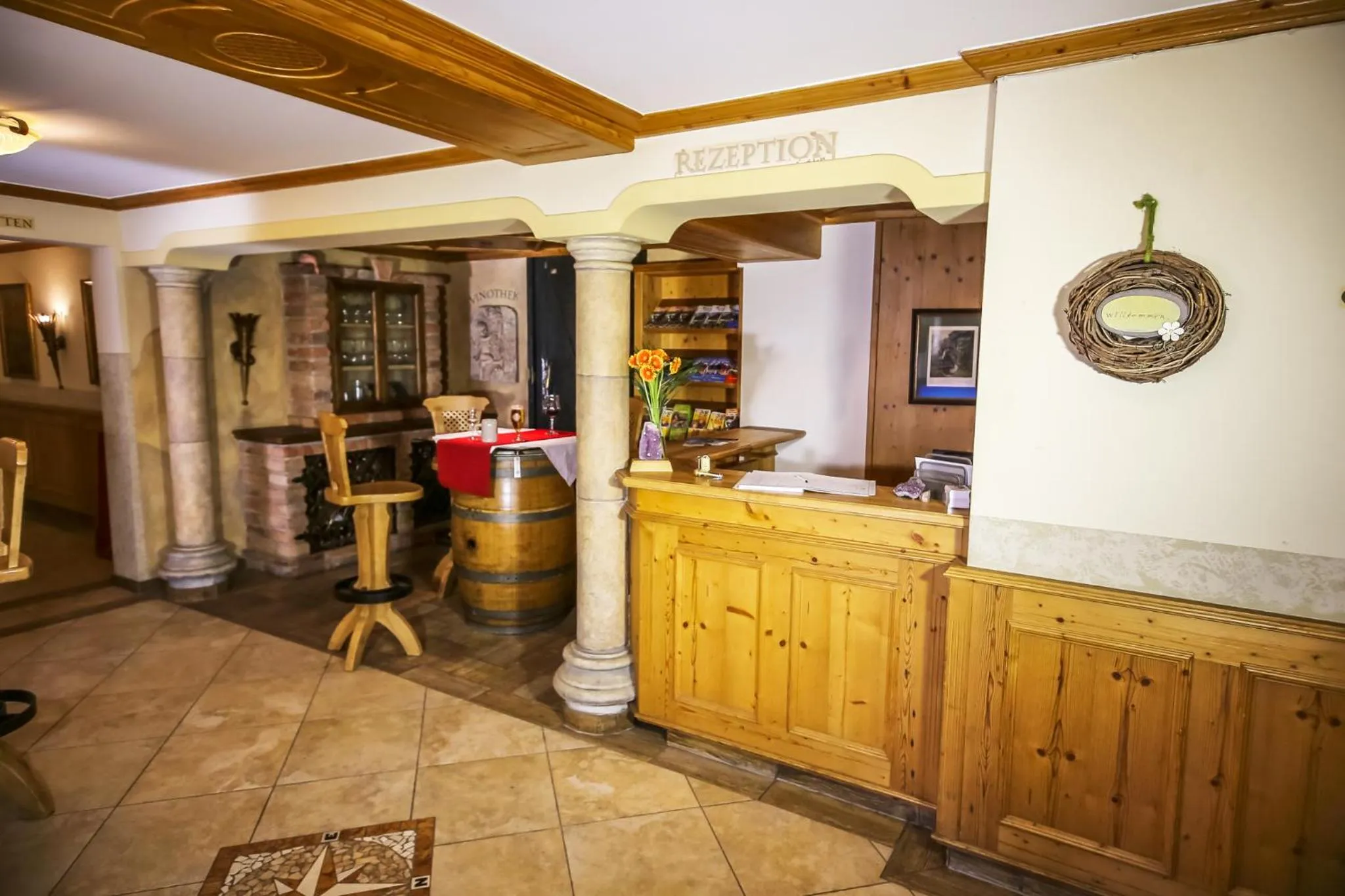 Lobby or reception in Gasthof Simmerlwirt