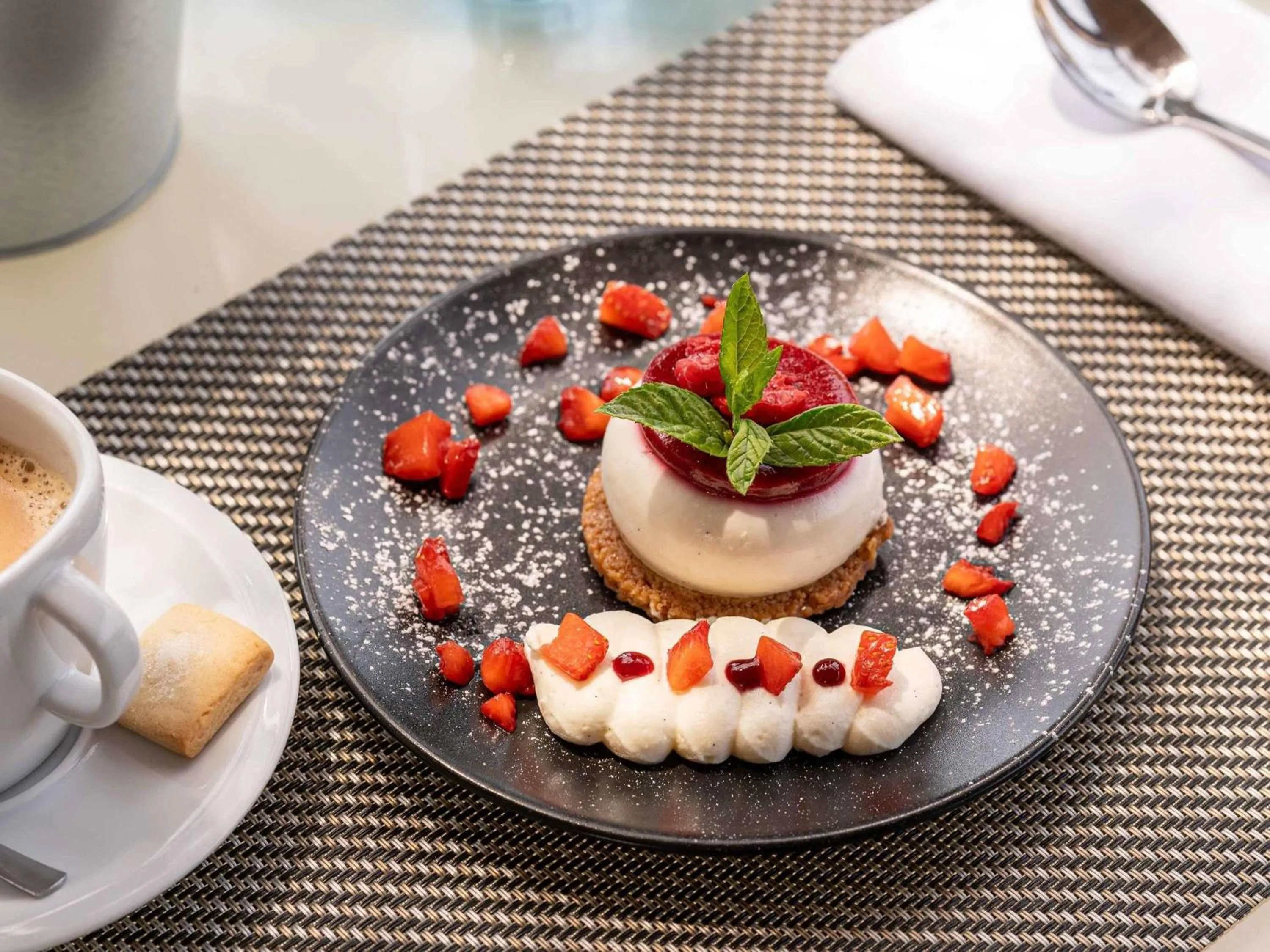 Restaurant/places to eat in Mercure Aix-En-Provence Sainte-Victoire