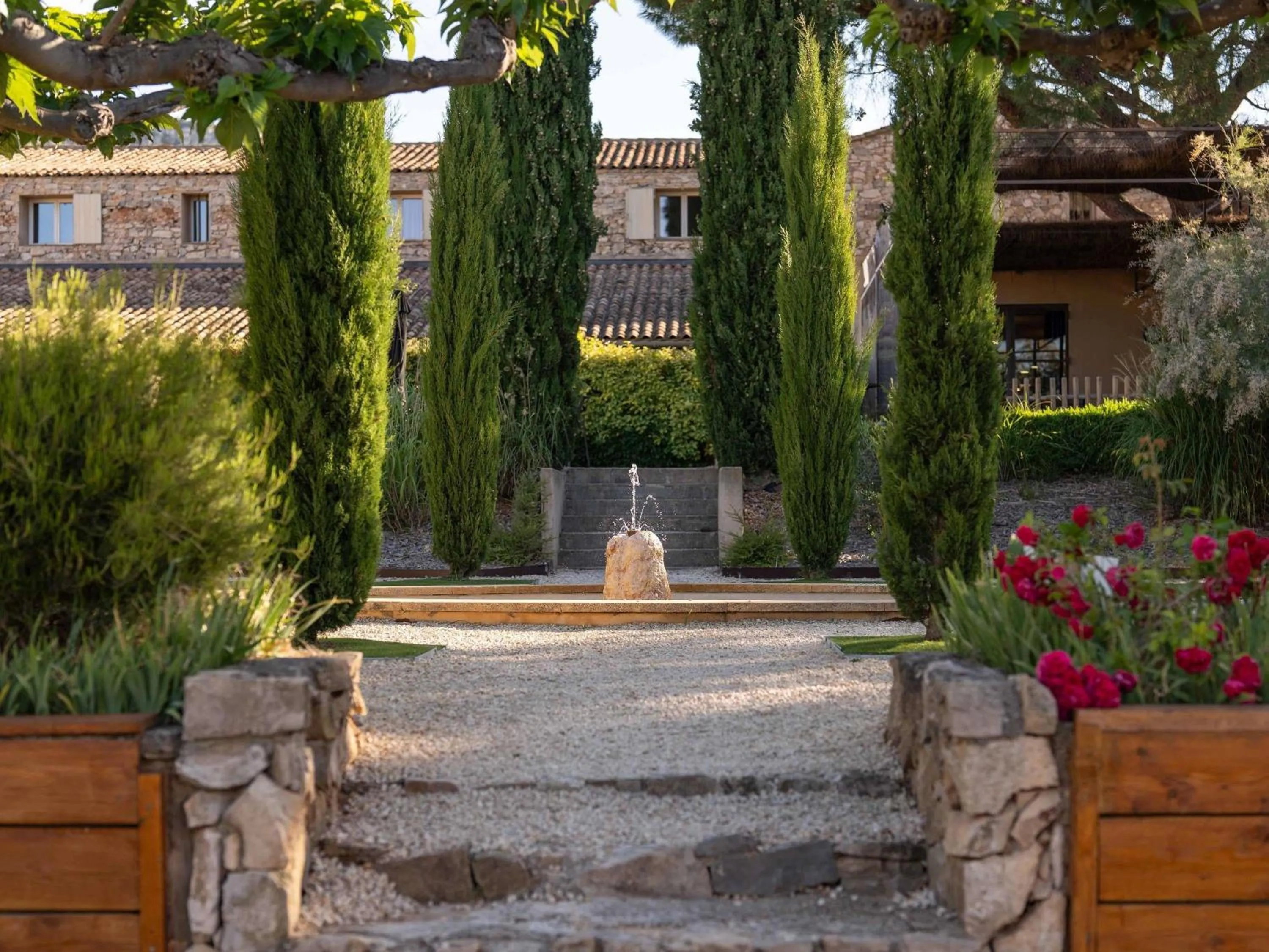 Property building in Mercure Aix-En-Provence Sainte-Victoire