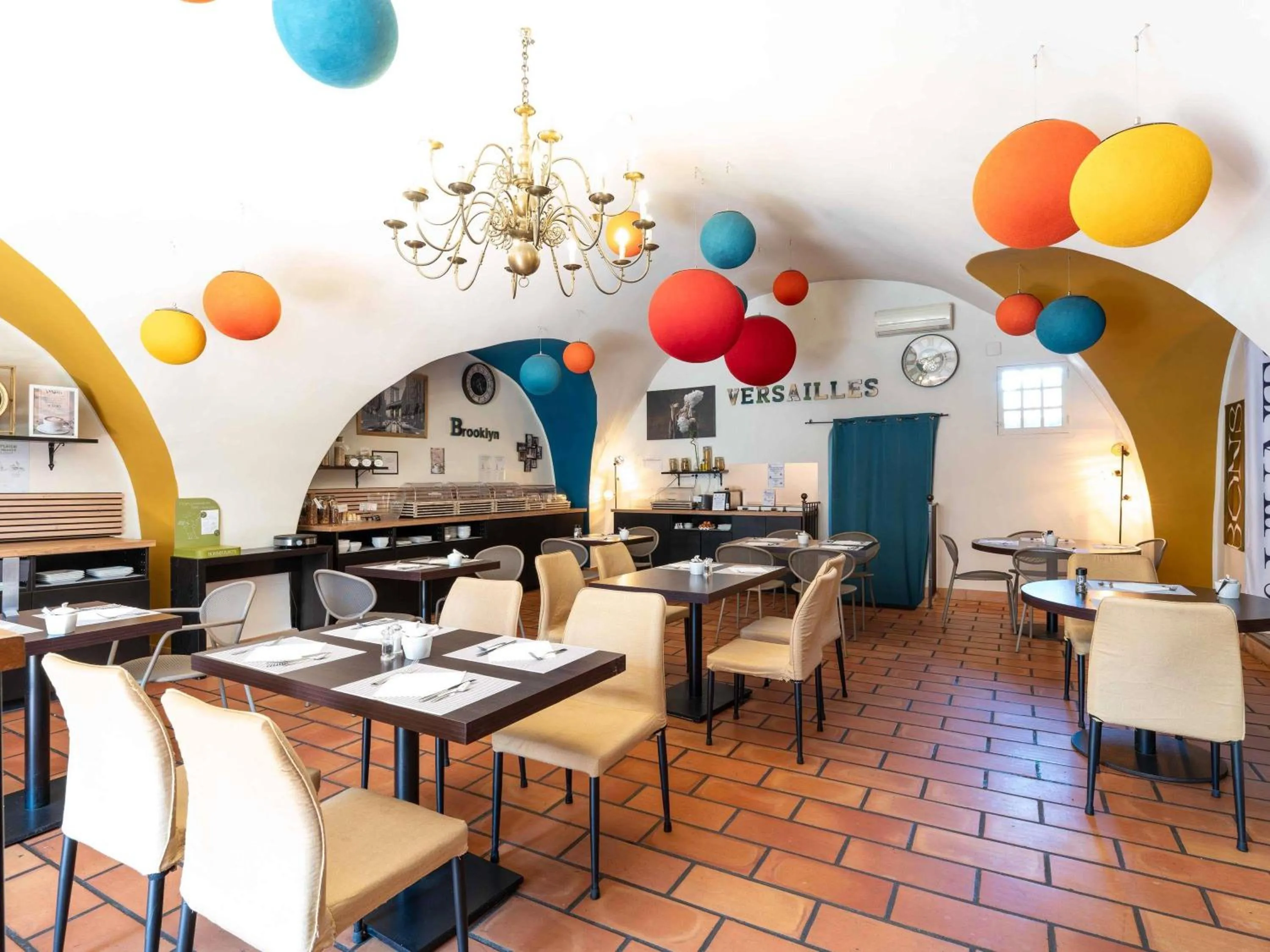 Restaurant/places to eat in Mercure Aix-En-Provence Sainte-Victoire