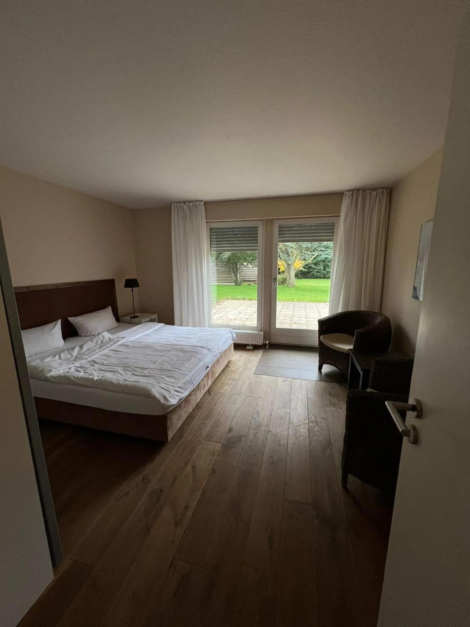 Photo of the whole room, Bed in Hotel Hüttmann
