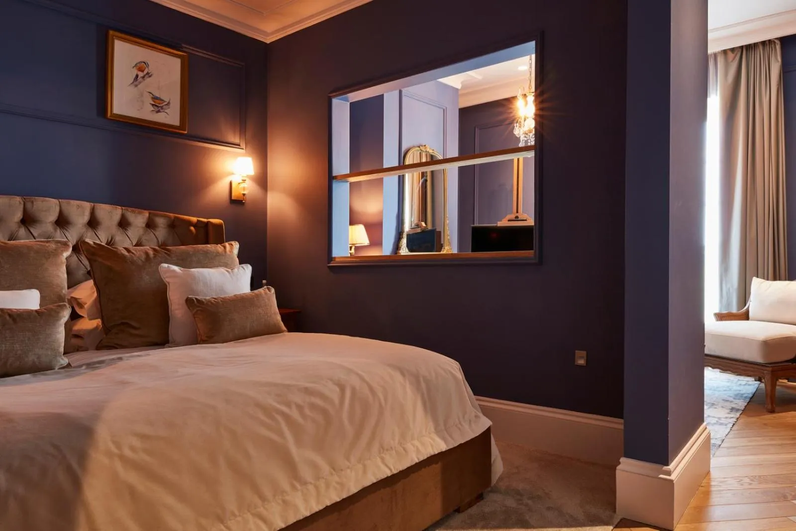 Bed in Lympstone Manor Hotel Restaurant & Vineyard - Relais & Chateaux