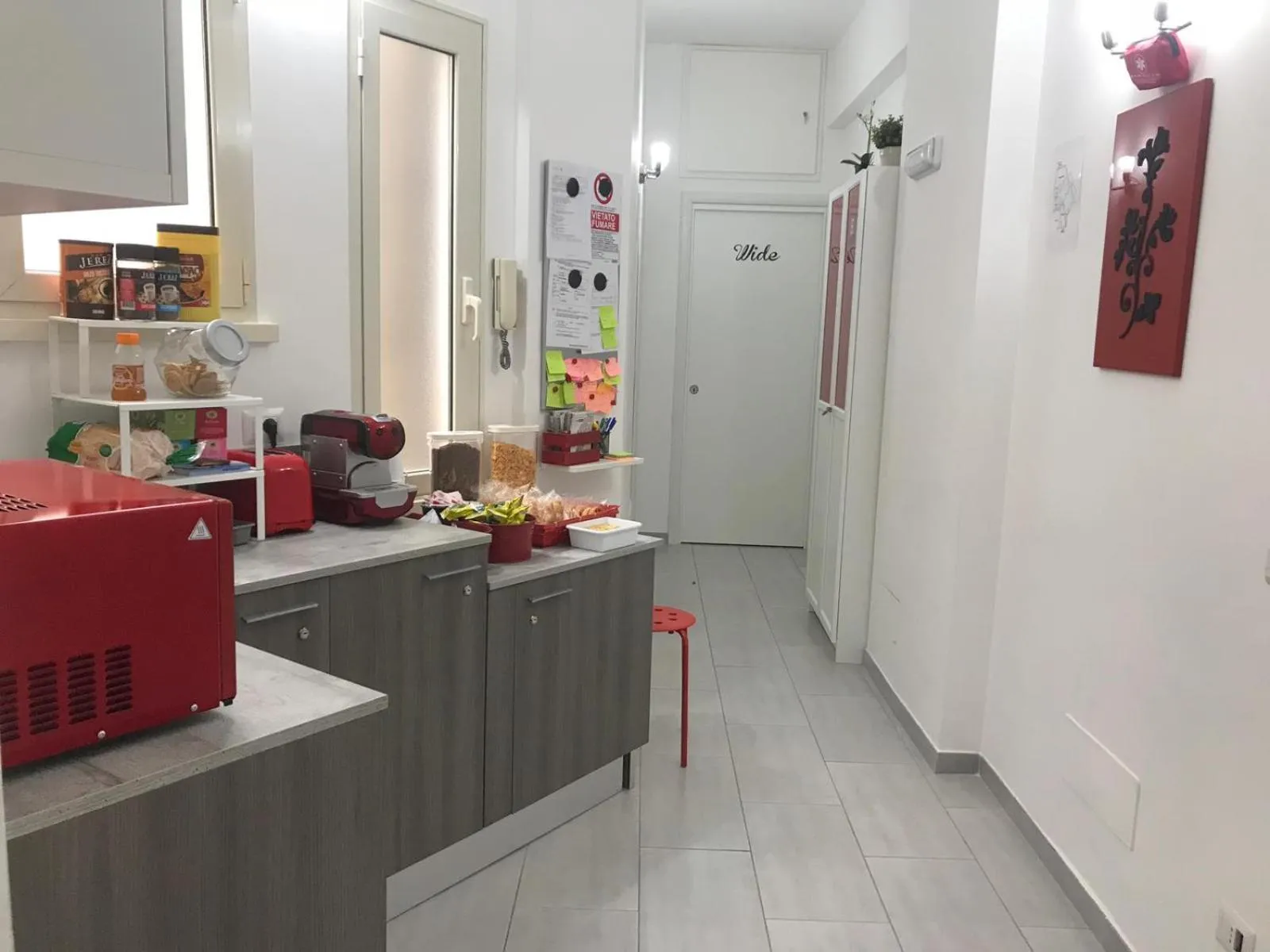 Kitchen or kitchenette in Dunant House