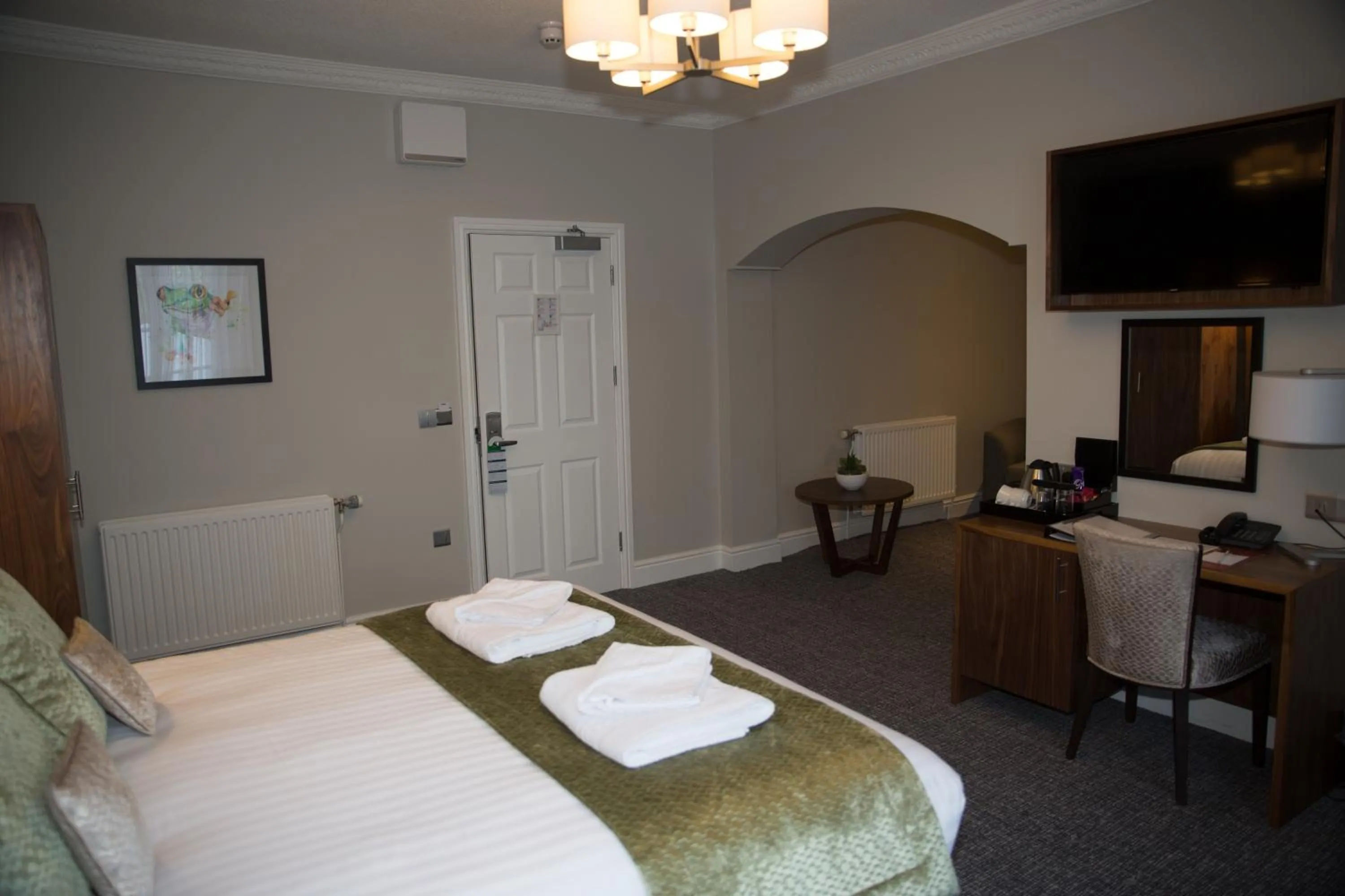Photo of the whole room, Bed in The Croft Hotel
