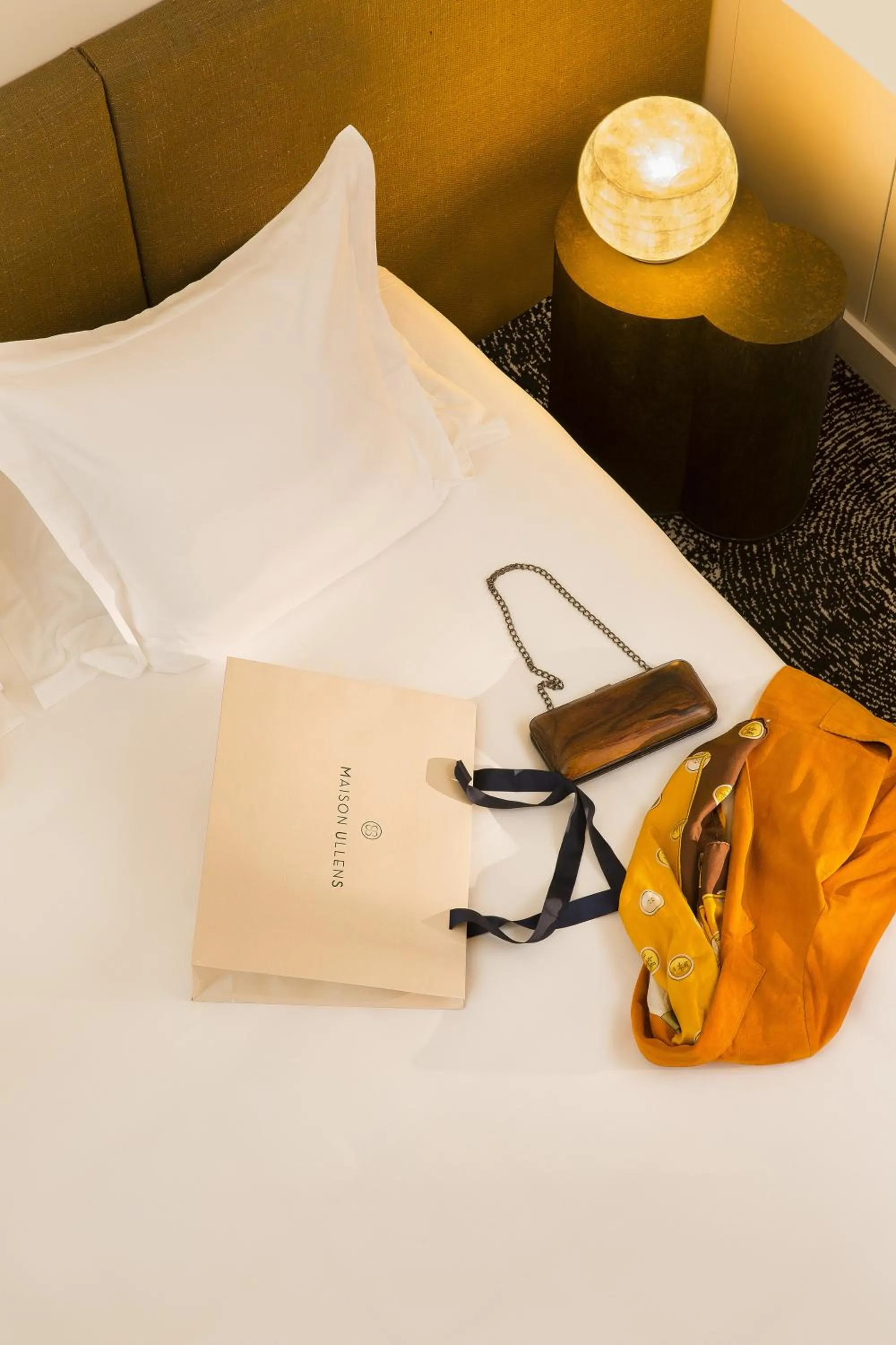 Bed in Hotel Marignan Champs-Elysées