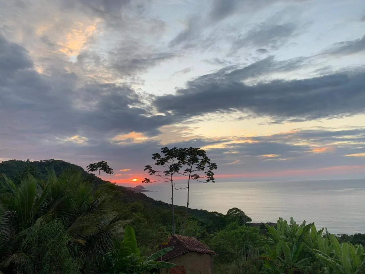 Sunrise in Espaço Indio Tupi