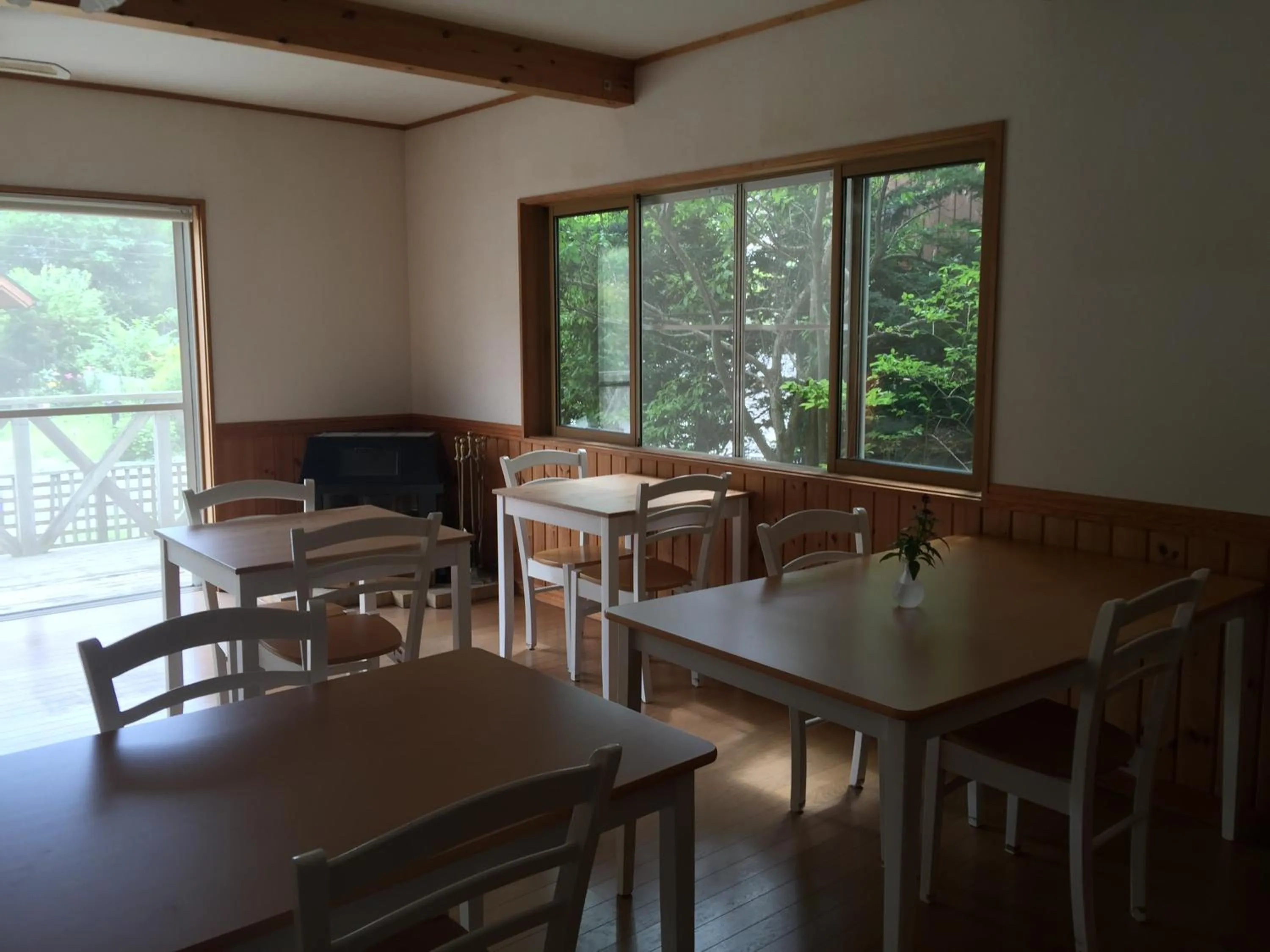 Dining area in Guest House Chaconne Karuizawa