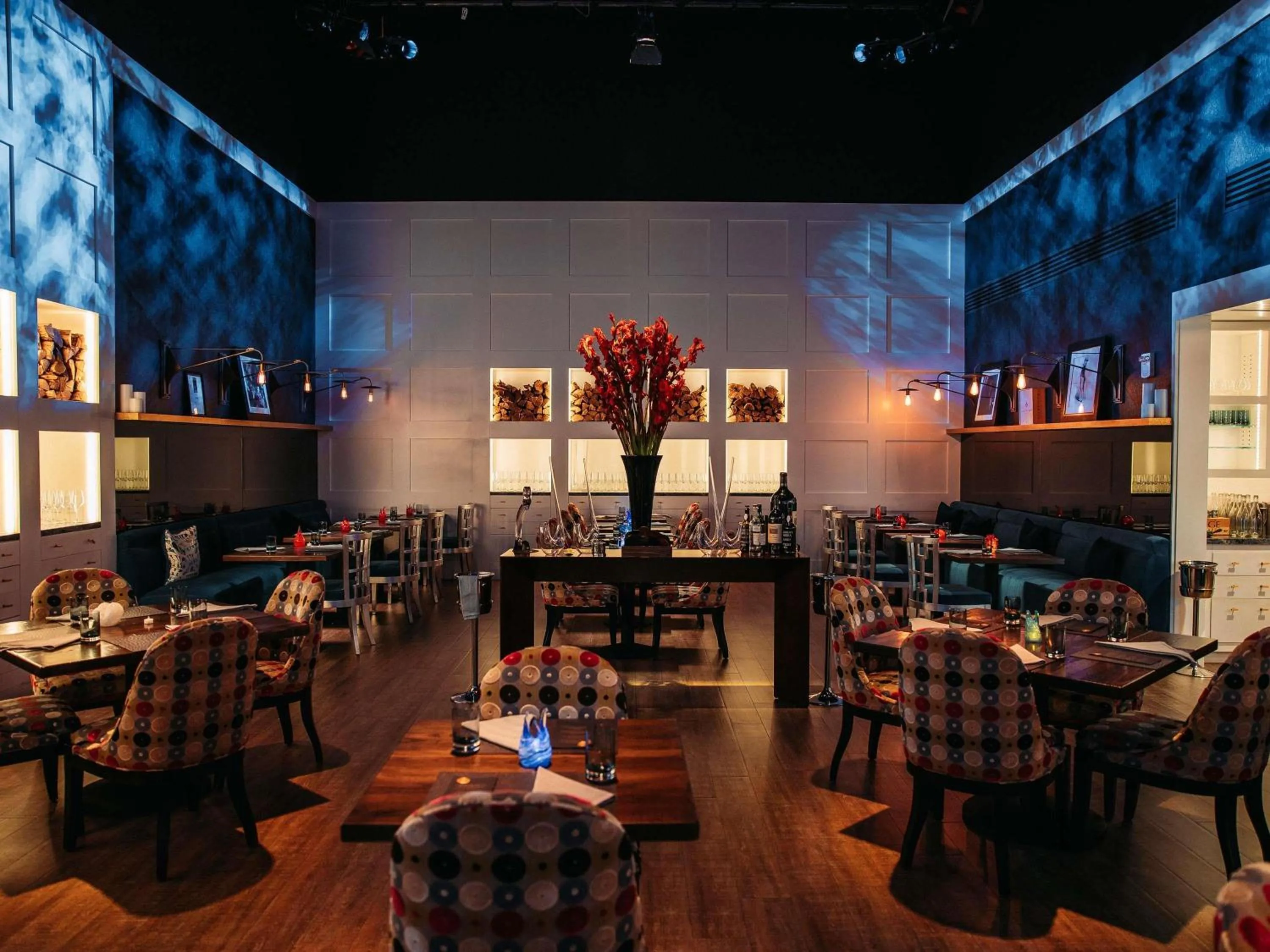 Restaurant/places to eat in Fairmont Austin