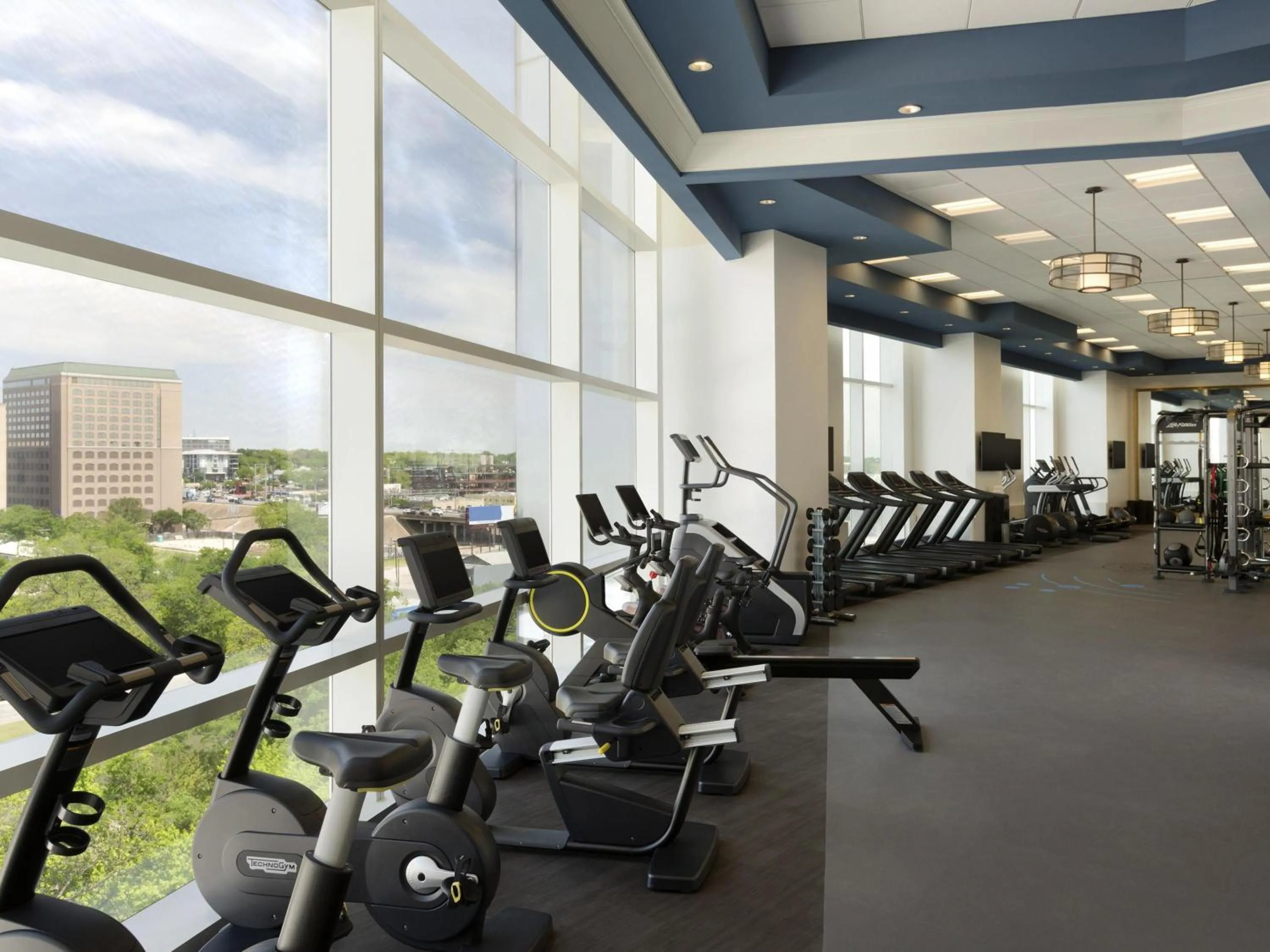 Fitness centre/facilities in Fairmont Austin