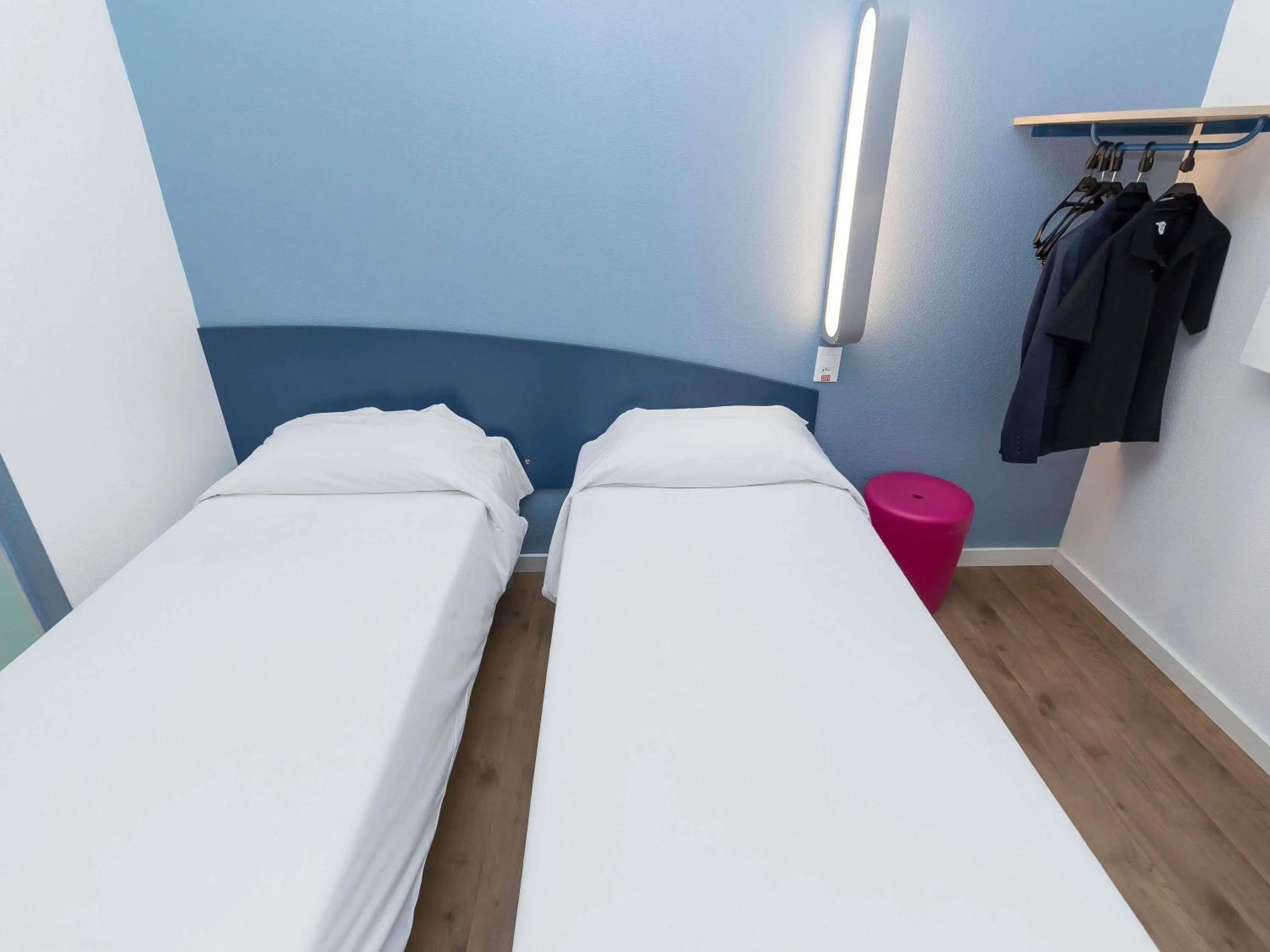 Bedroom, Bed in ibis budget Curitiba Centro