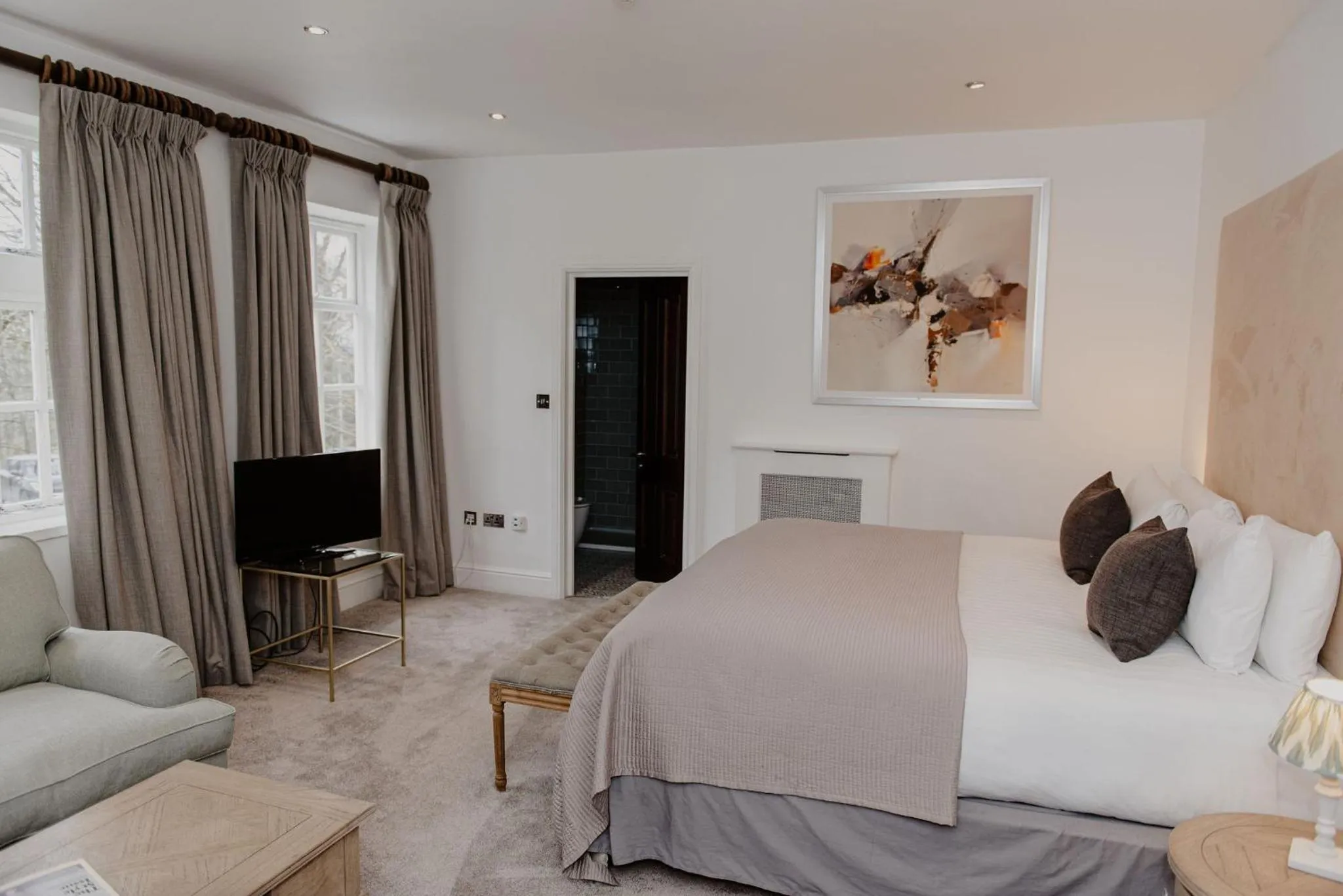 Bed in Woodlands Hotel