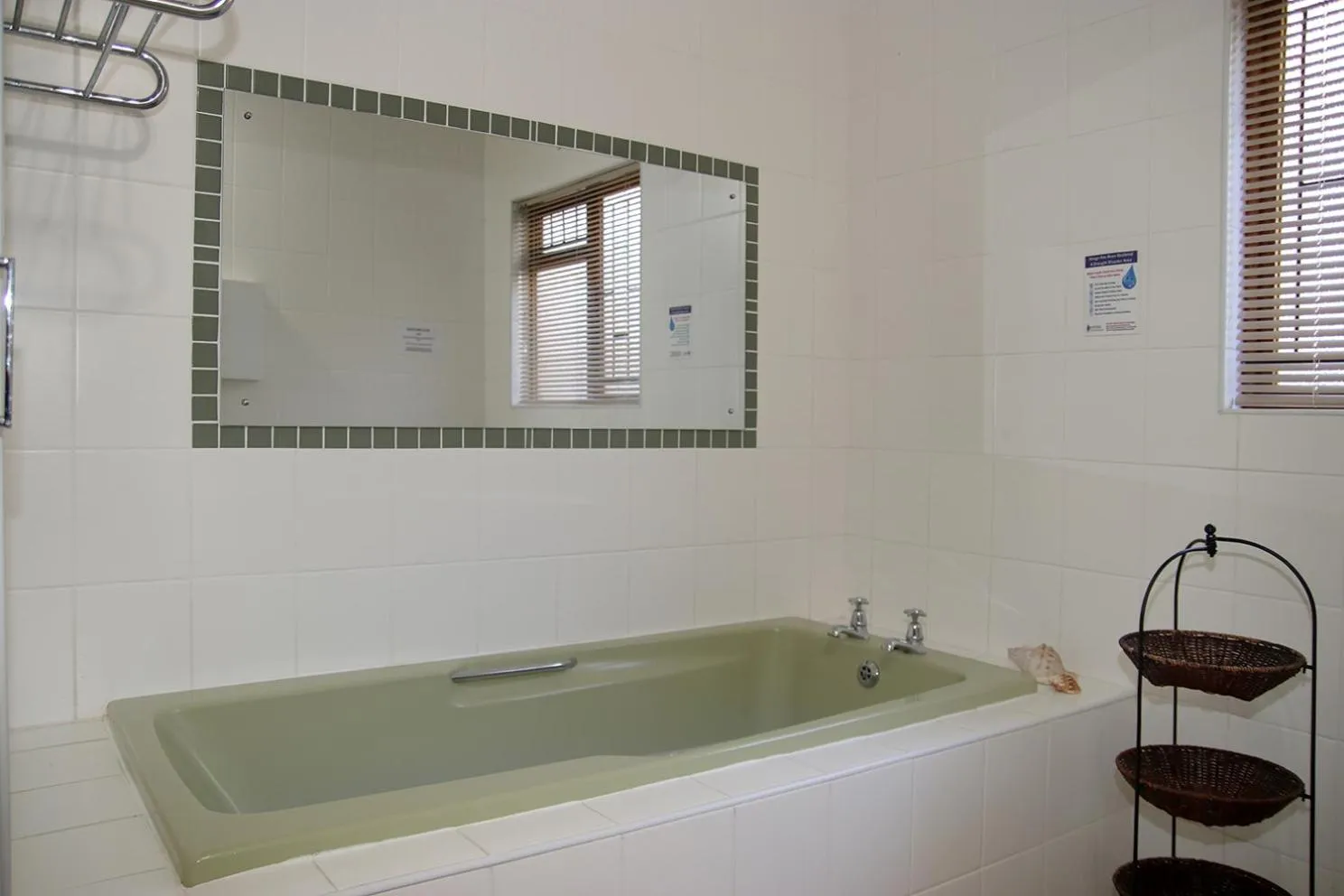 Shower in Coral Tree SelfCatering