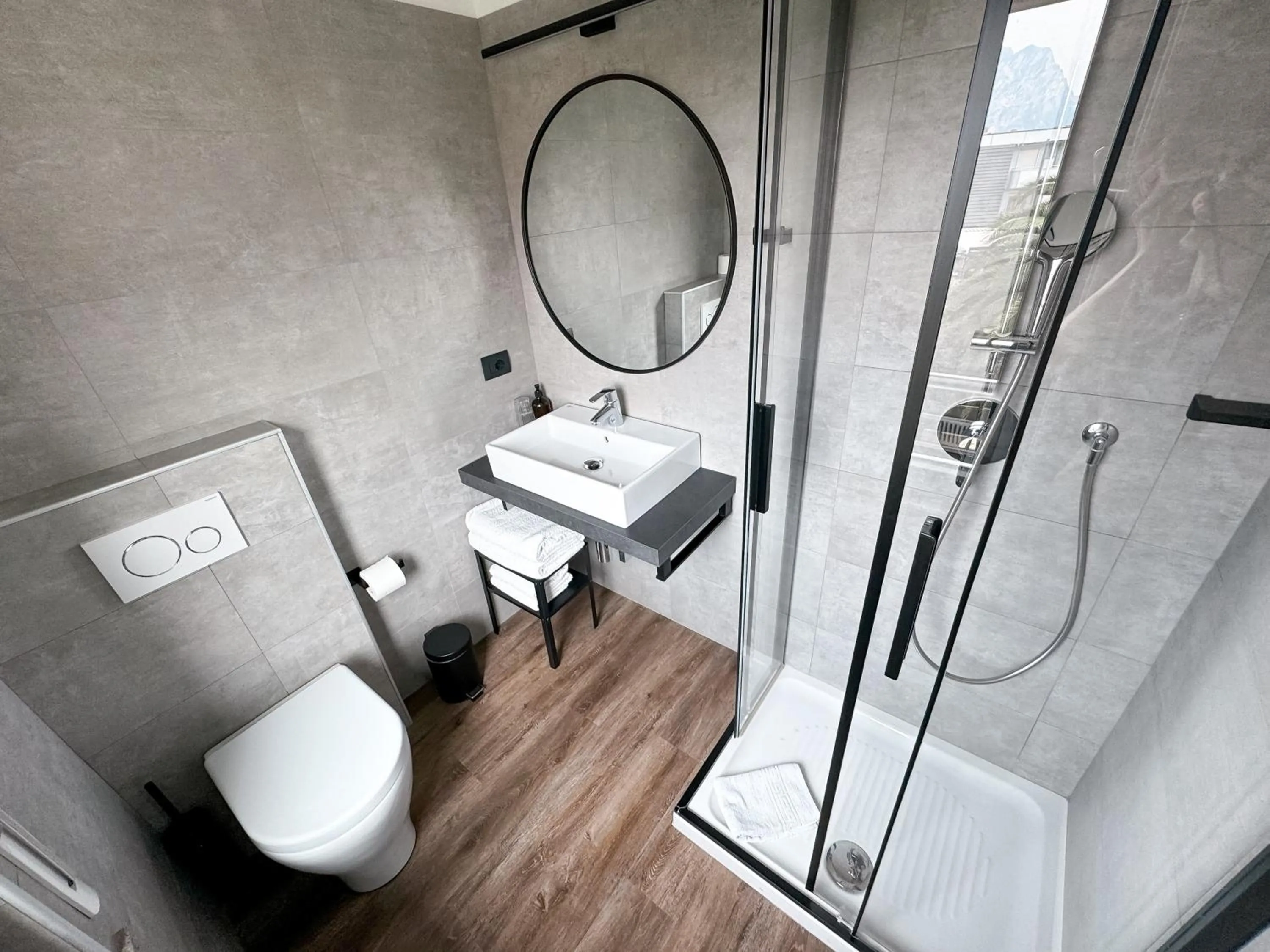 Shower in Villa Paola B&B