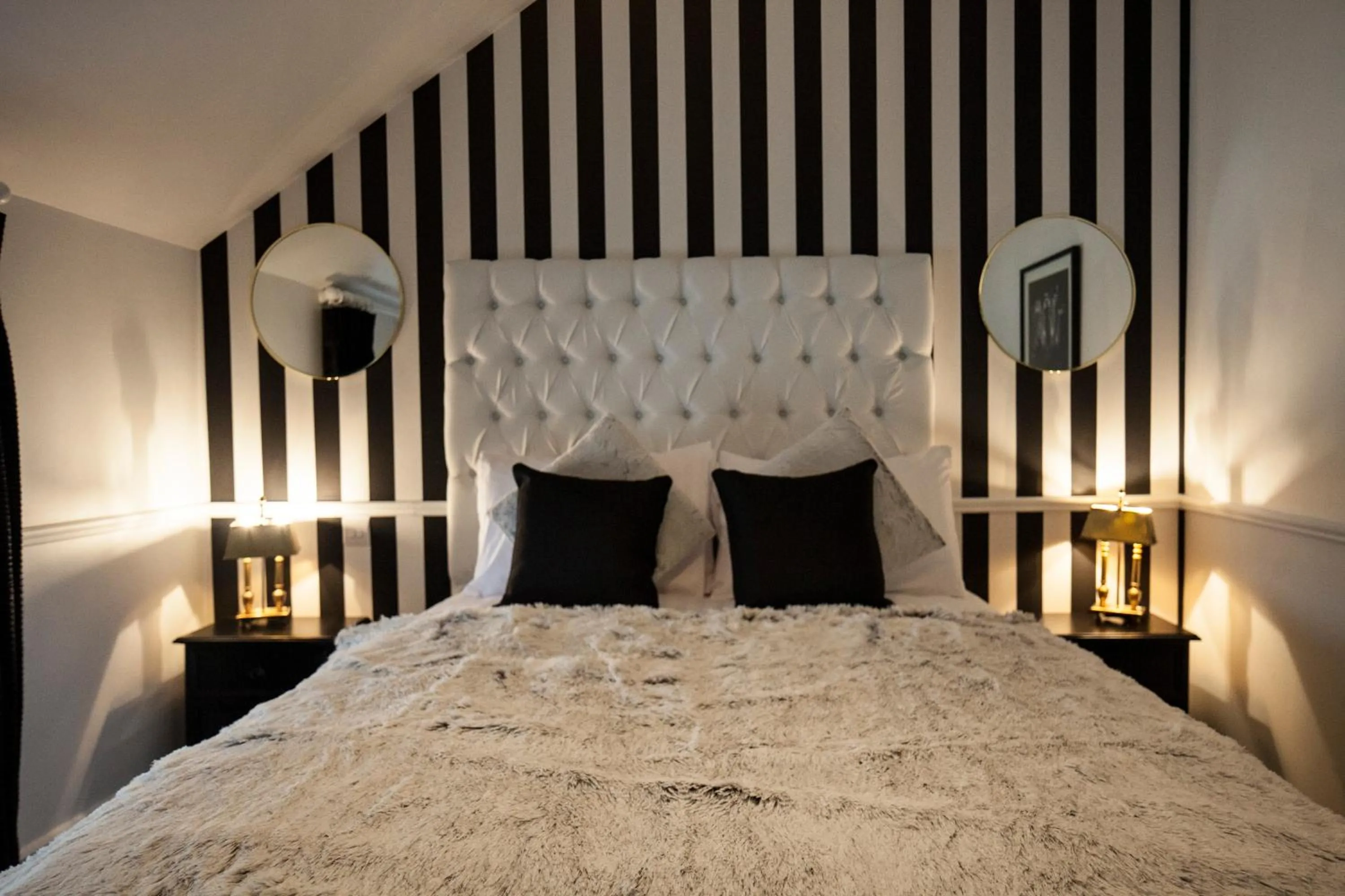 Bedroom, Bed in The Rooms at Bardons