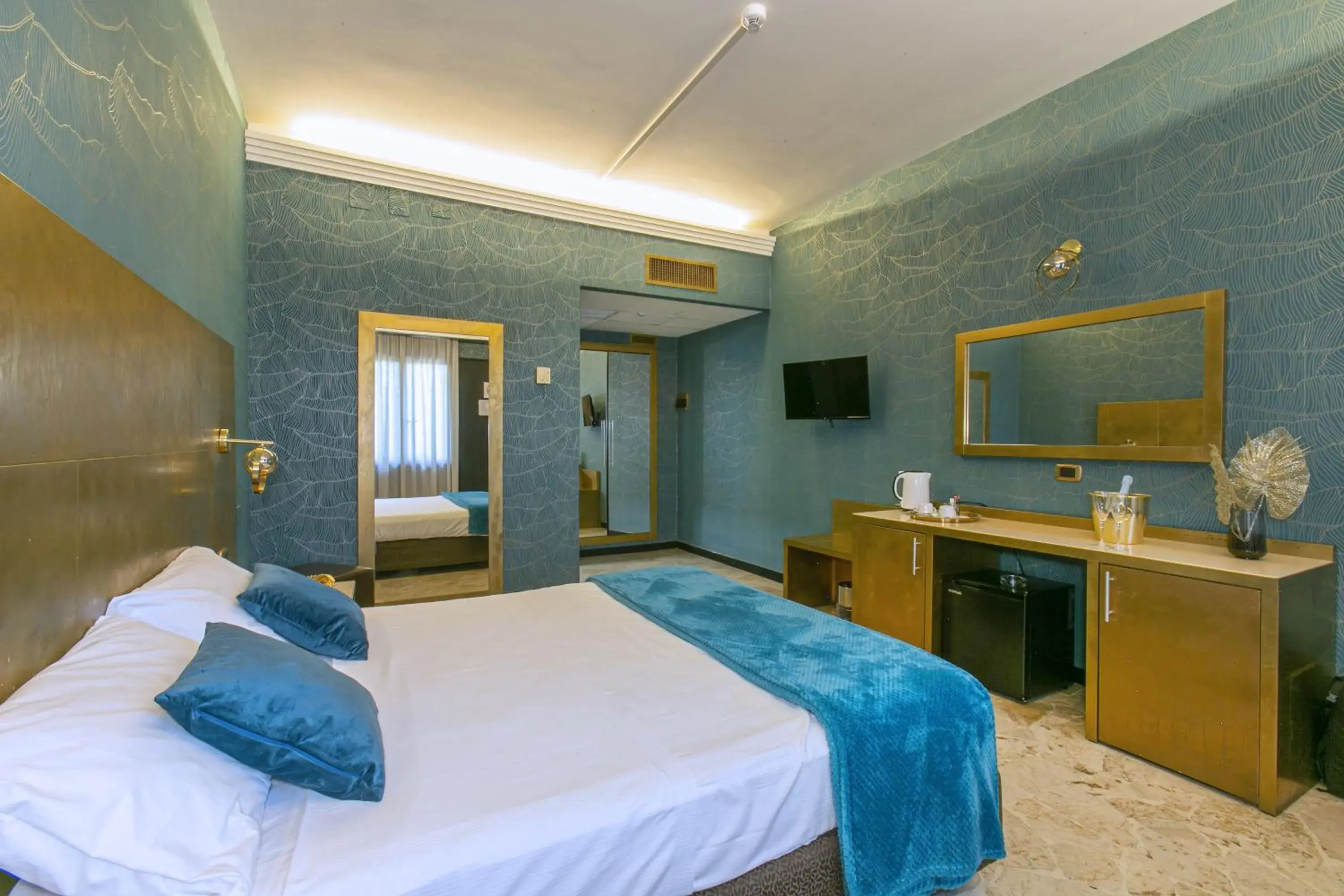 Deluxe Double Room in Hotel Boomerang Deluxe Double Room in Hotel Boomerang