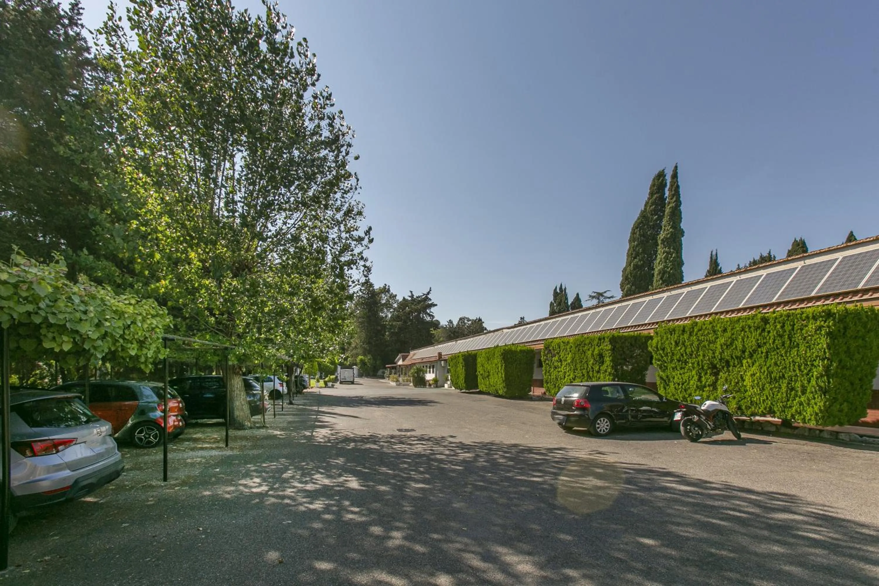 Property building in Hotel Boomerang