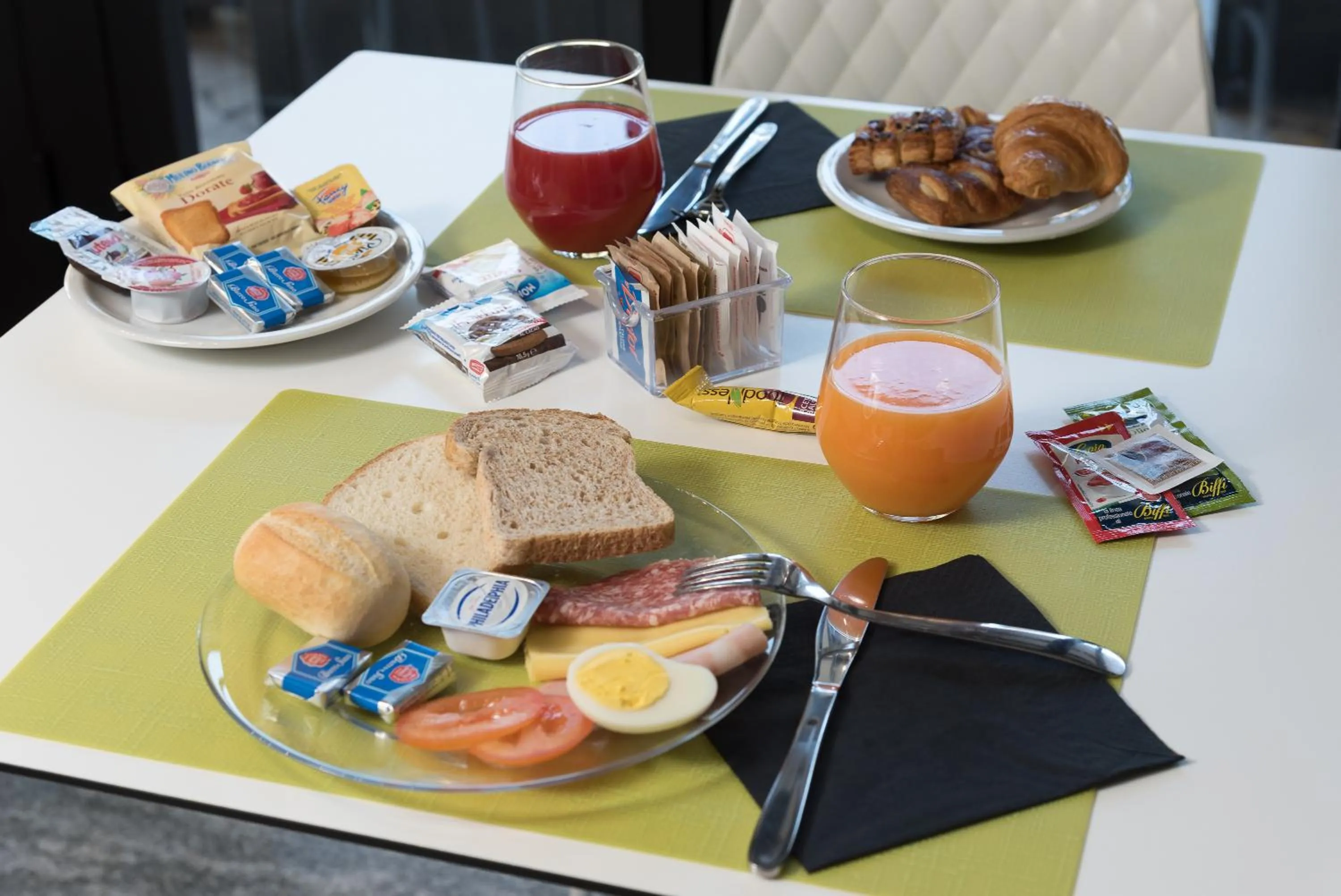 Breakfast in Hotel Boomerang