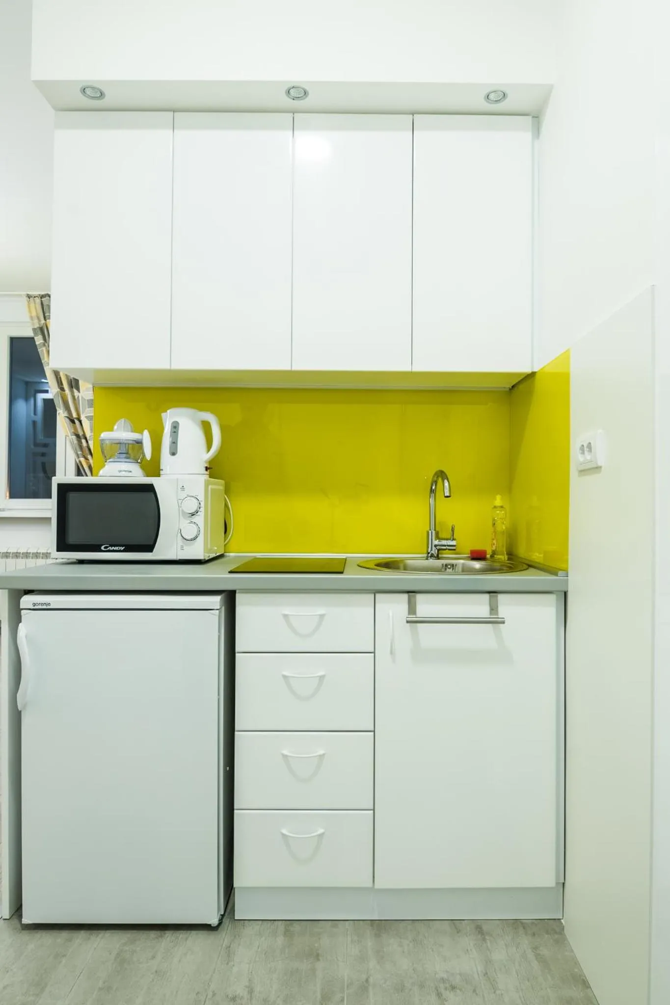 Bohemian Quarter Apartment -1 Min to Skadarlija - Walk Everywhere