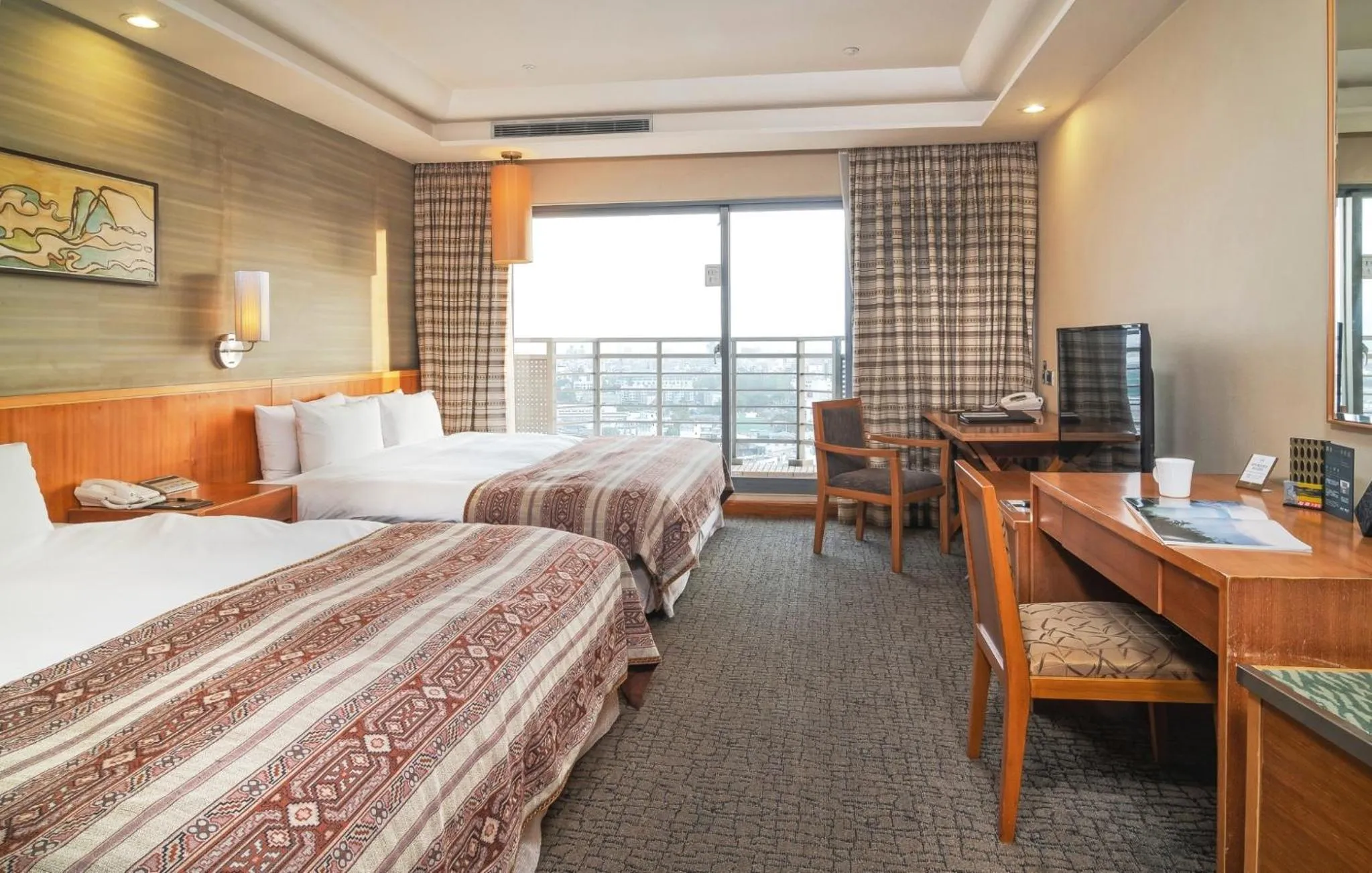 Photo of the whole room, Bed in Nice Prince Hotel