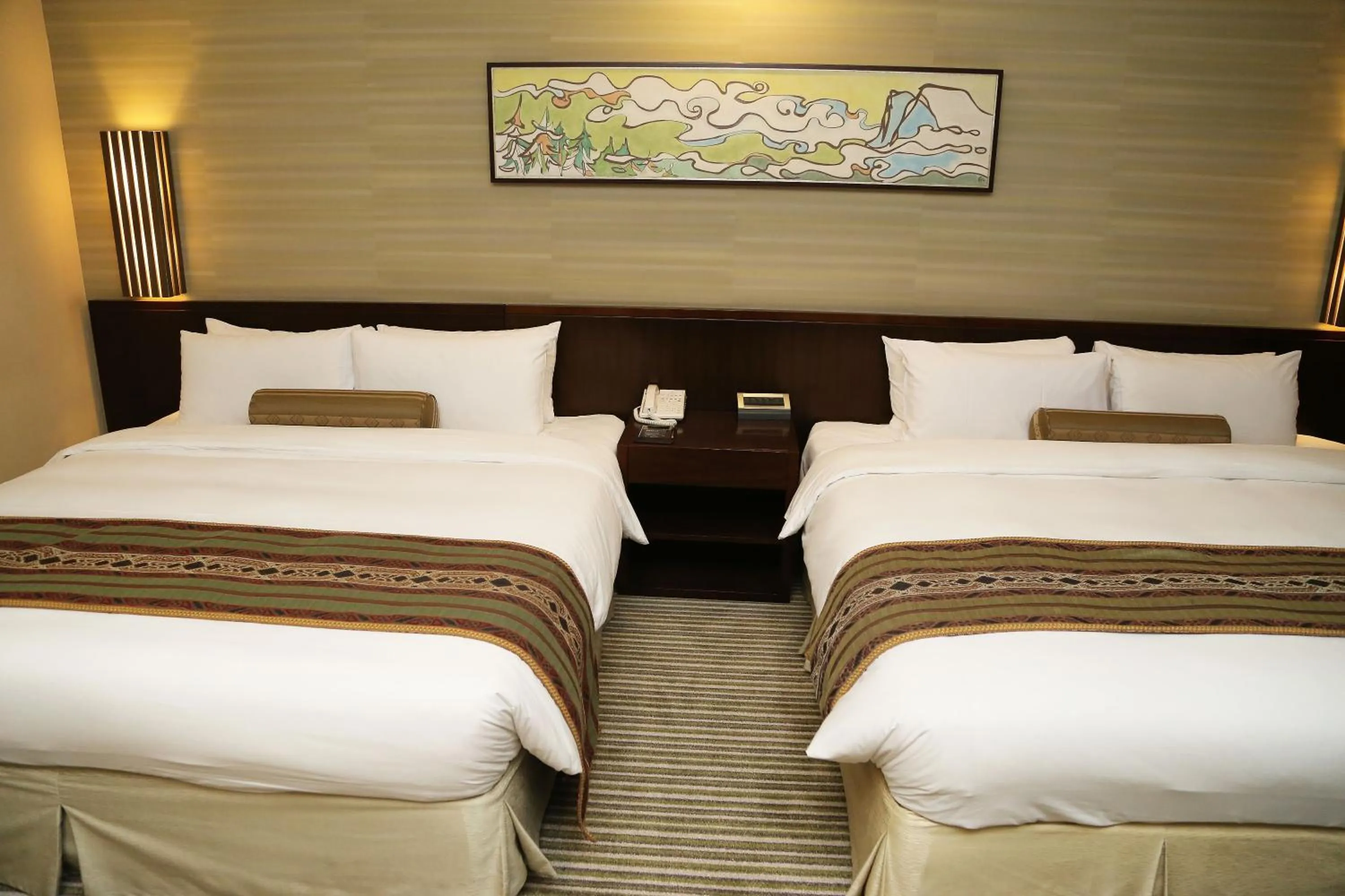 Photo of the whole room, Bed in Nice Prince Hotel