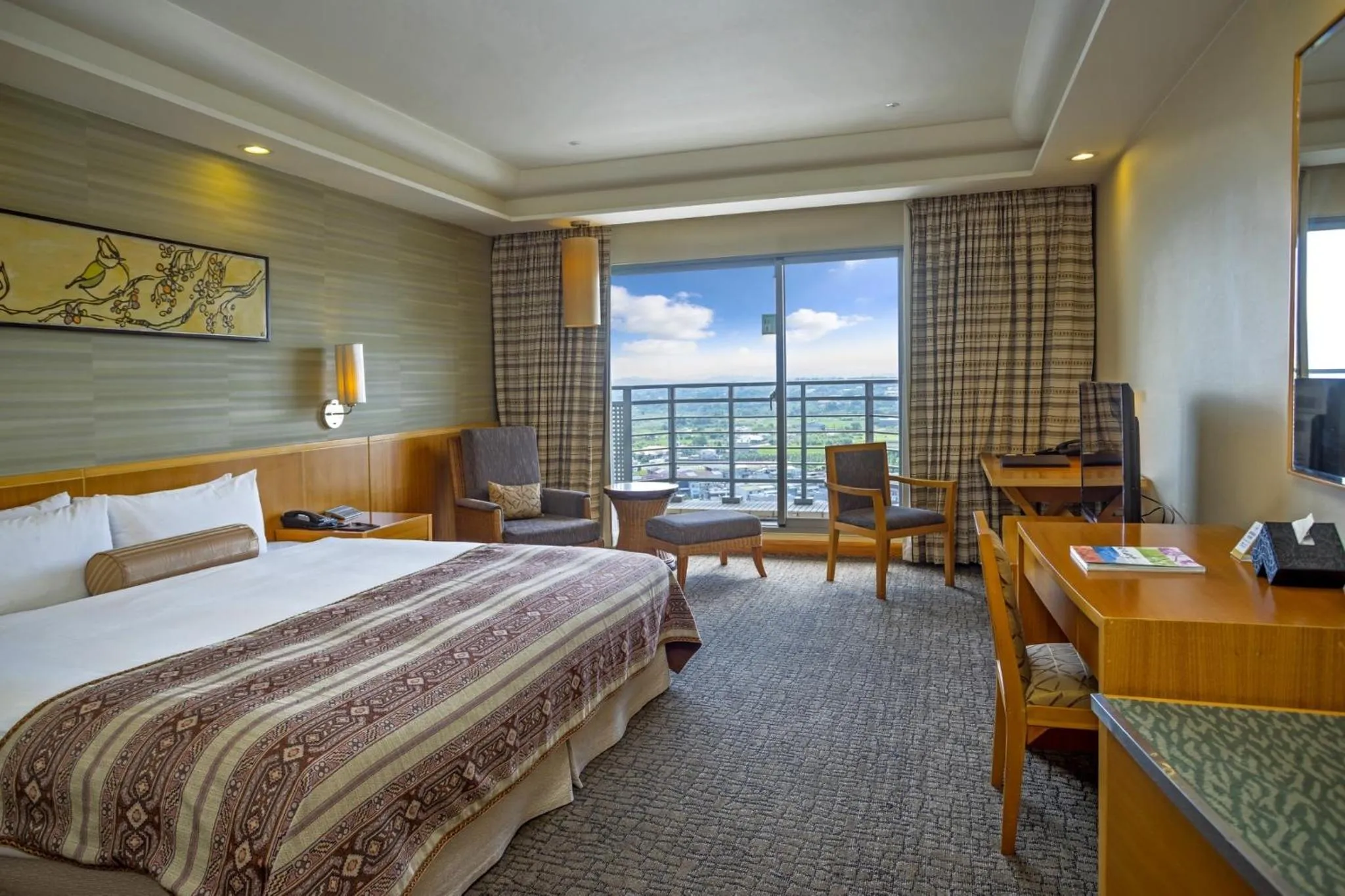 Photo of the whole room, Bed in Nice Prince Hotel