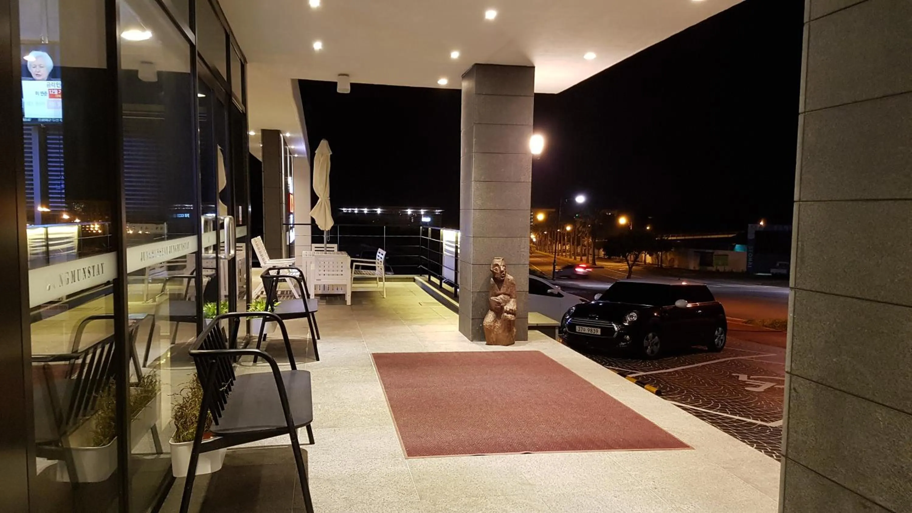 Decorative detail in Hotel Stay Interview Jeju