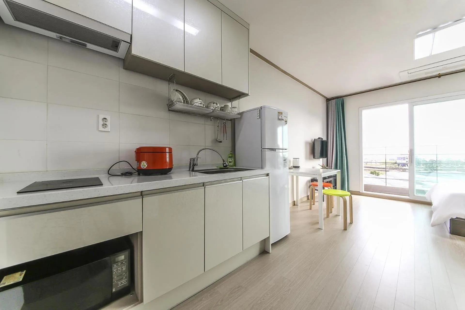 Kitchen or kitchenette in Jeju Soo Pension