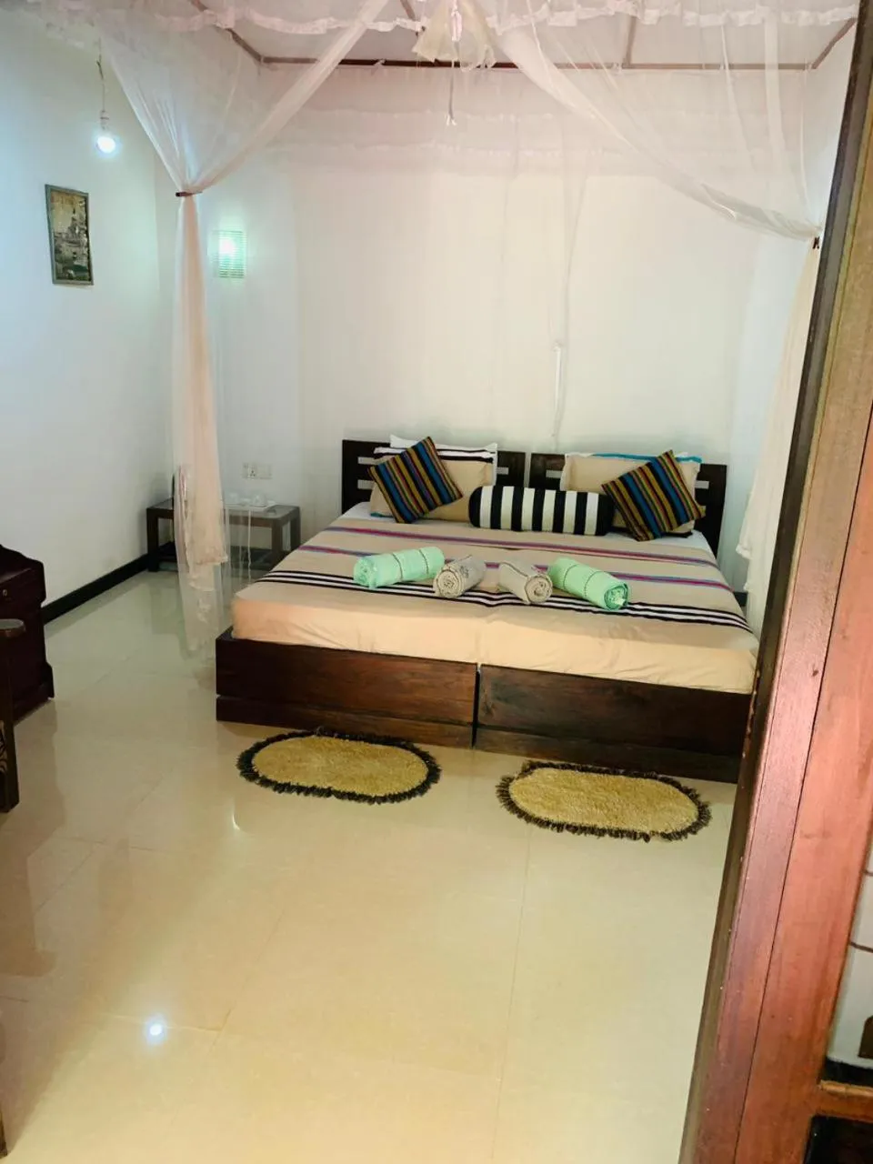 Bedroom, Bed in Little Cottage