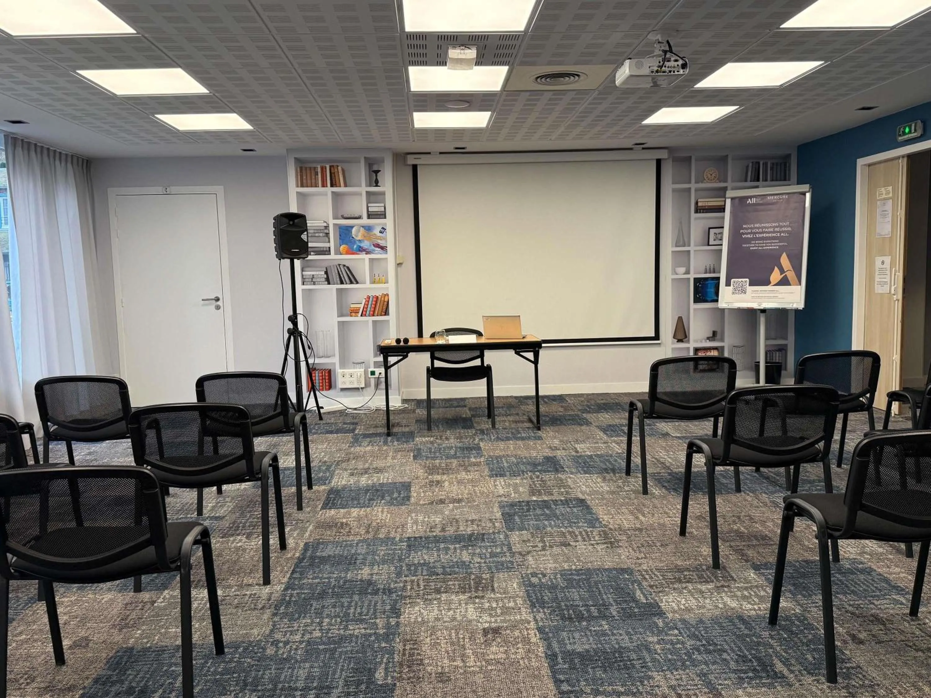 Meeting/conference room in Mercure Dieppe La Présidence