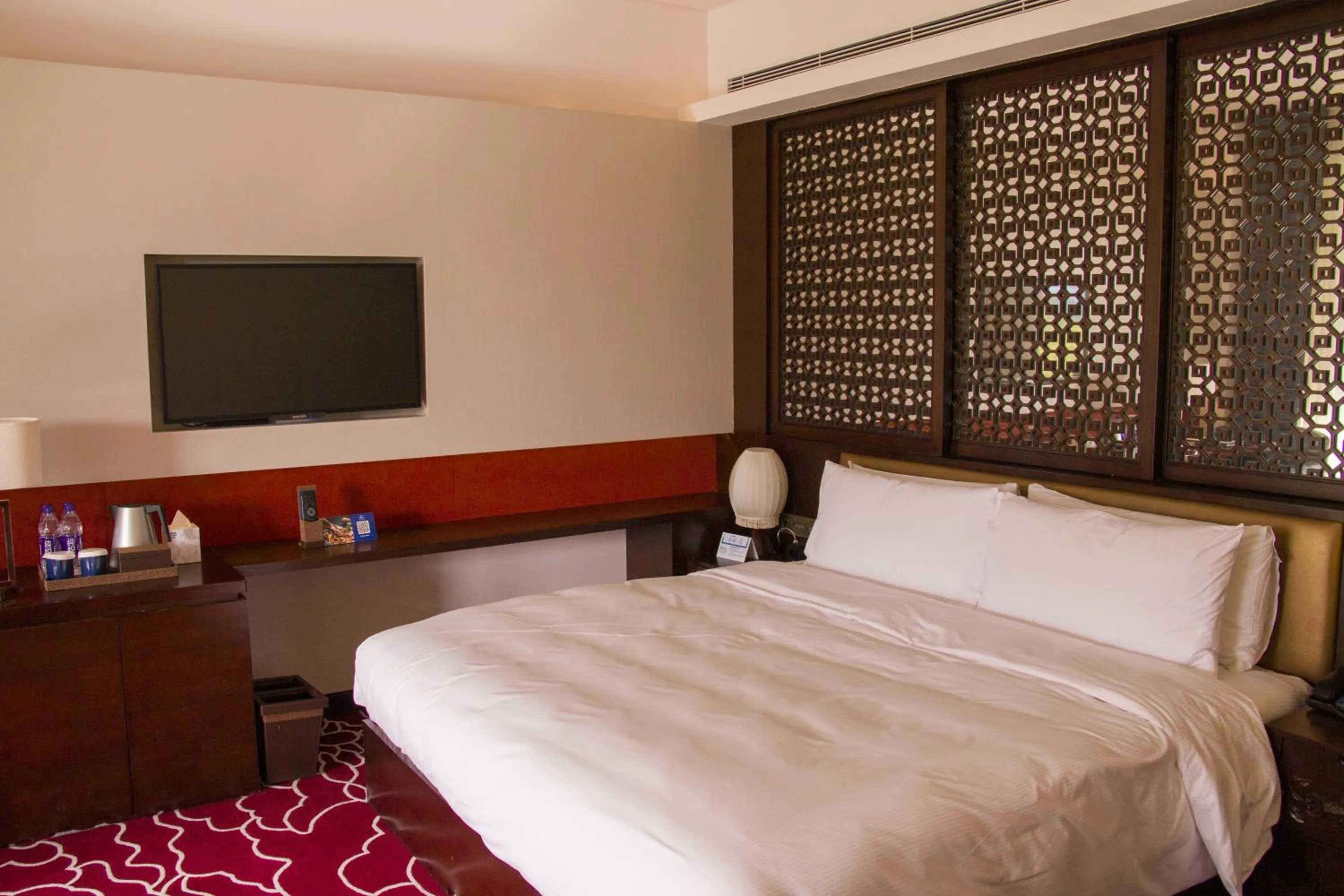 Bed in Hilton Linzhi Resort