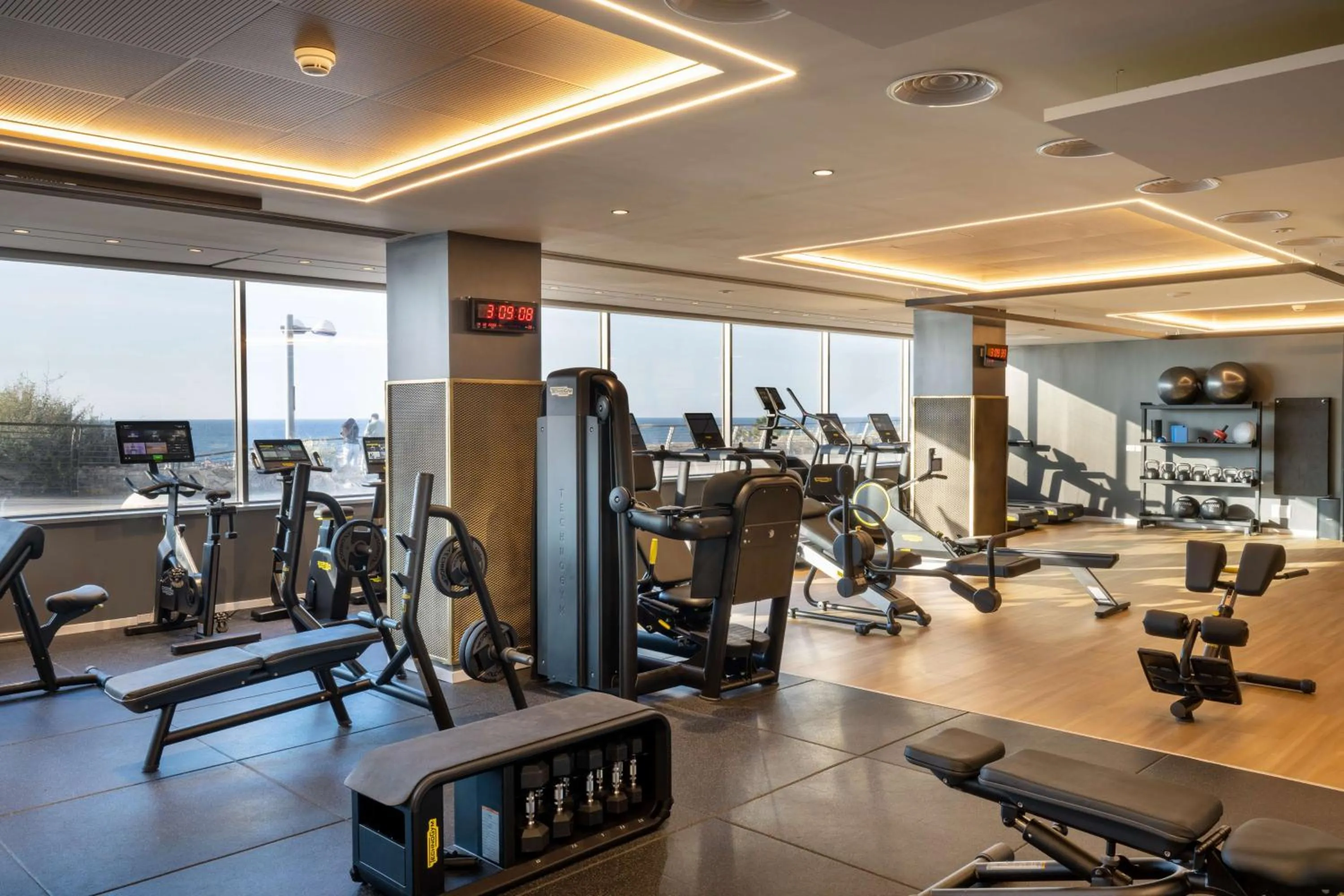 Fitness centre/facilities in The Vista At Hilton Tel Aviv