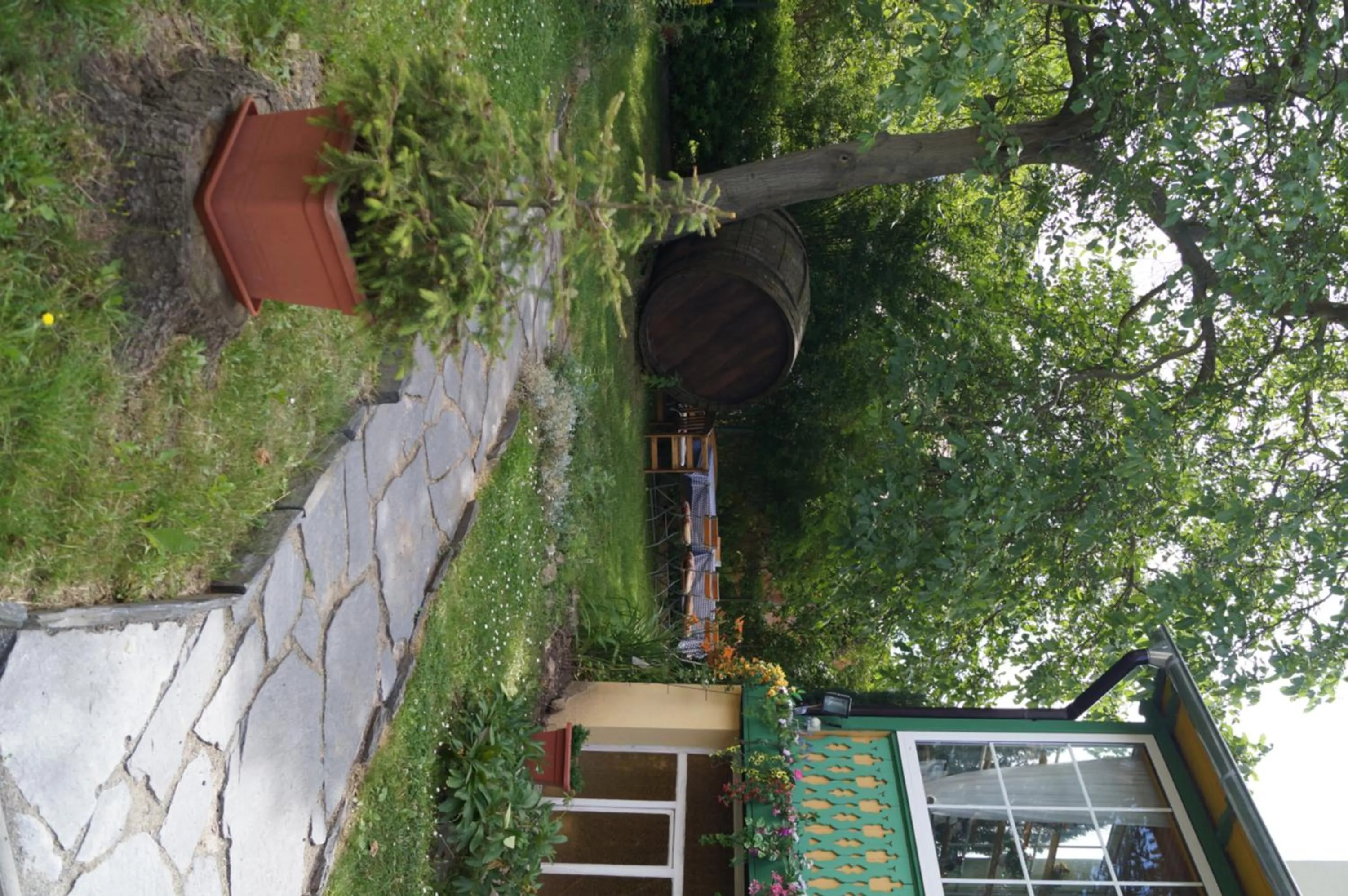 Garden in Hotel Am Kurpark