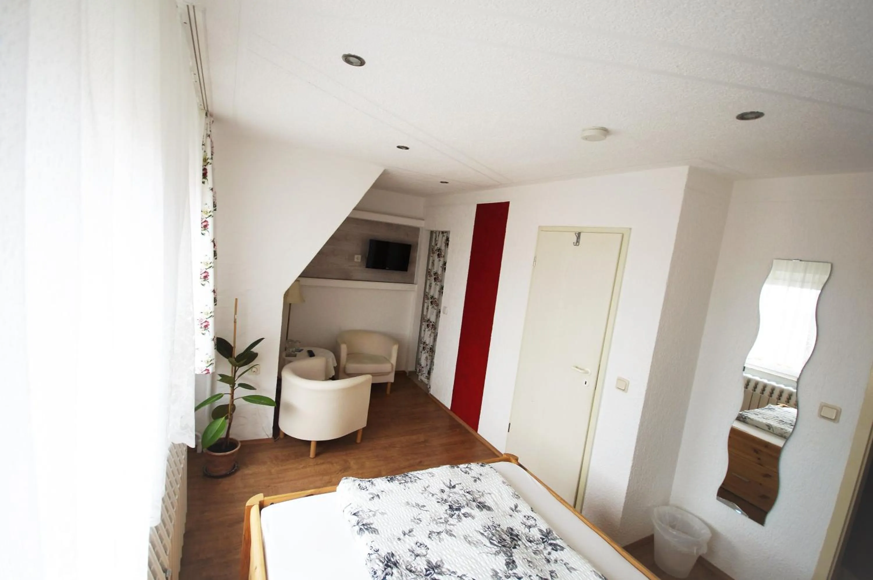 Photo of the whole room, Bed in Hotel Am Kurpark