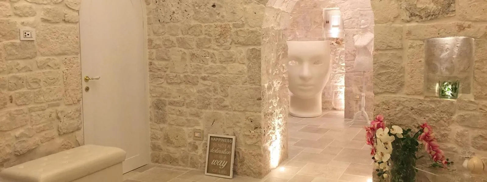 Decorative detail in Trulli Resort