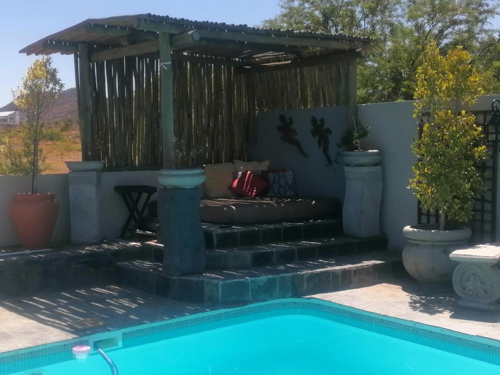 Pool view in Daisy Country Lodge