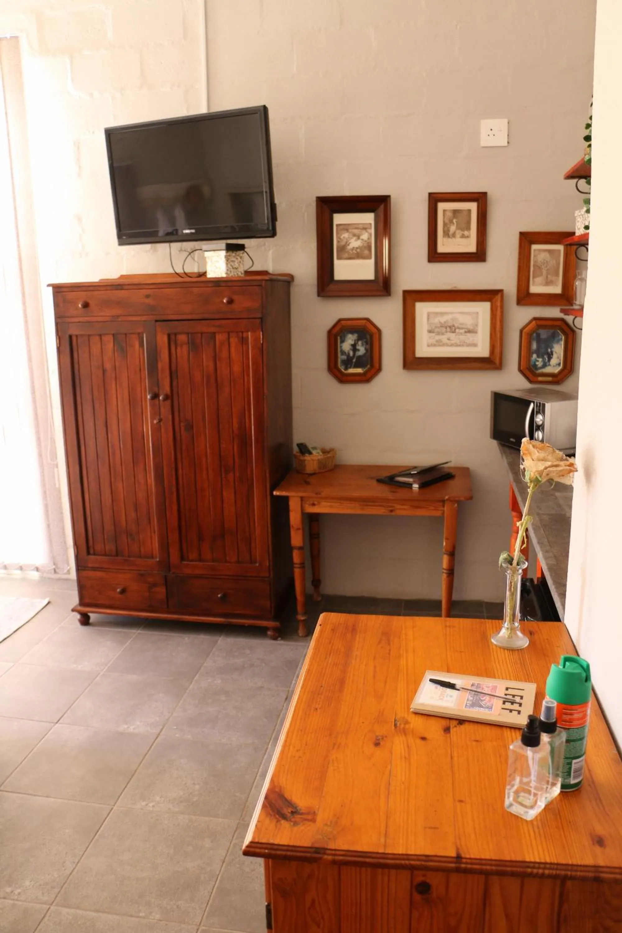 TV and multimedia in Daisy Country Lodge