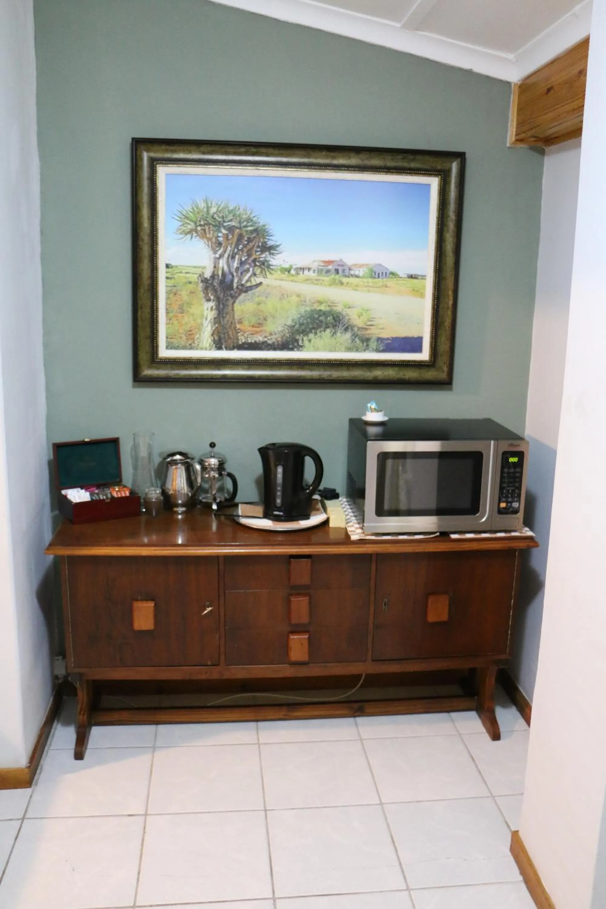 Coffee/tea facilities in Daisy Country Lodge