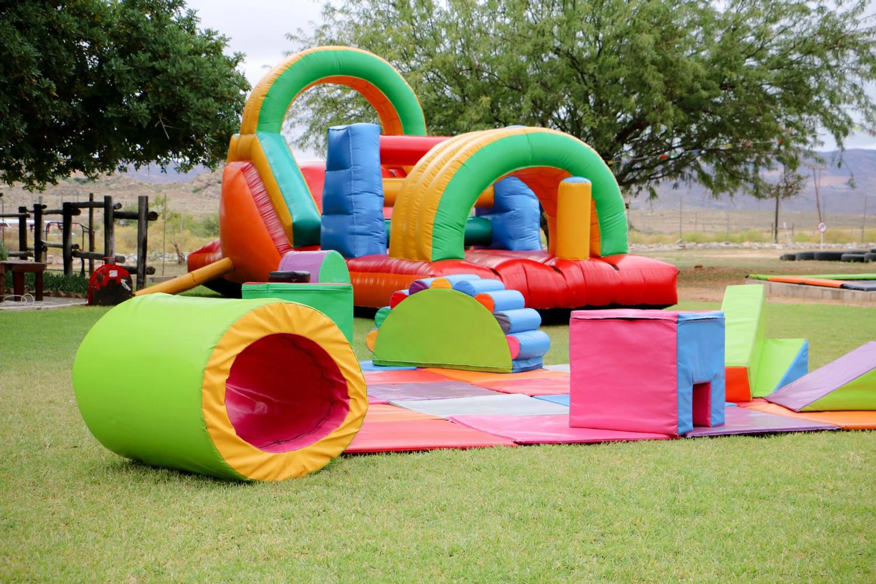 Children play ground in Daisy Country Lodge