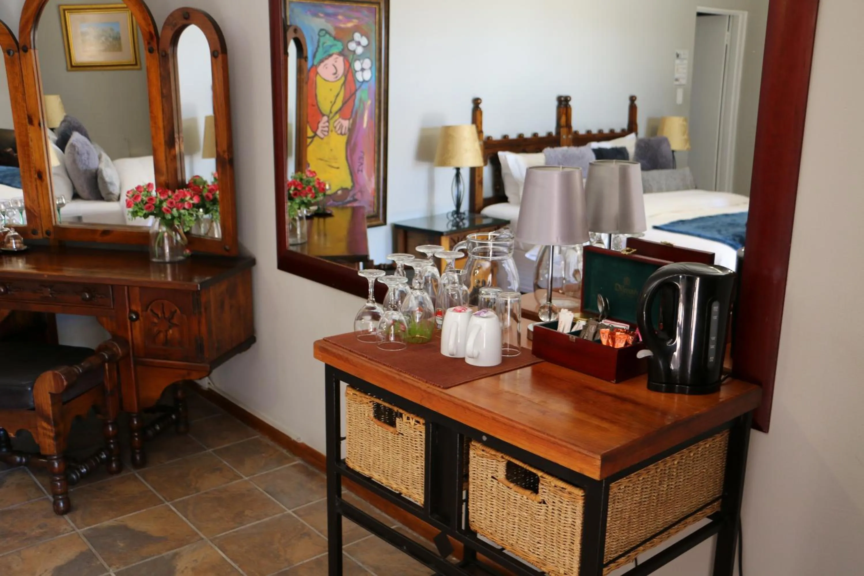 Decorative detail in Daisy Country Lodge