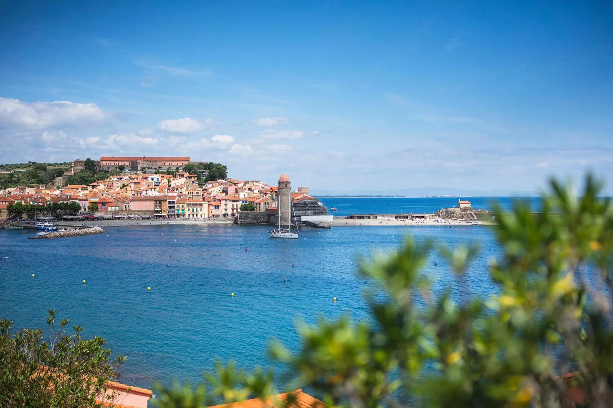 Nearby landmark in Hotel Le Bon Port