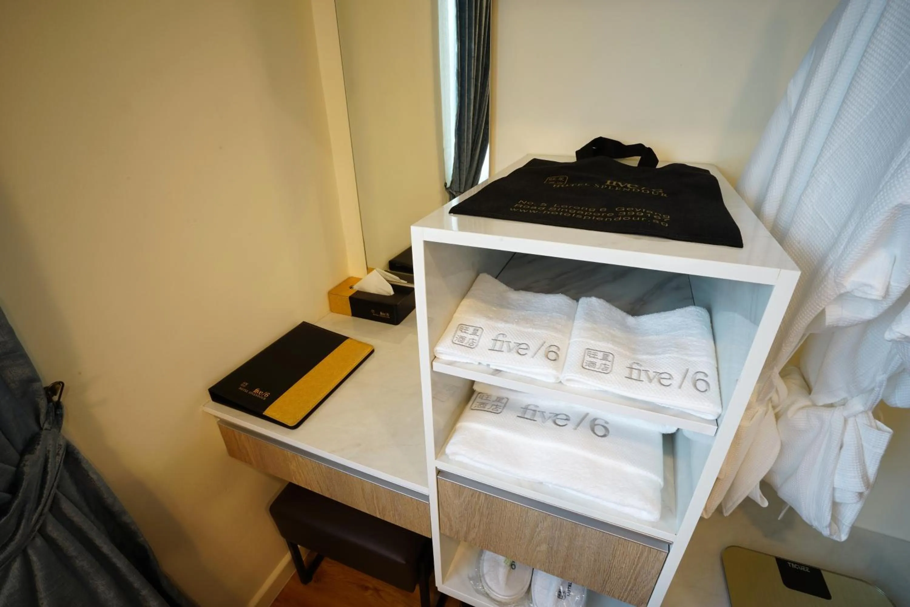 Area and facilities in five6 Hotel Splendour