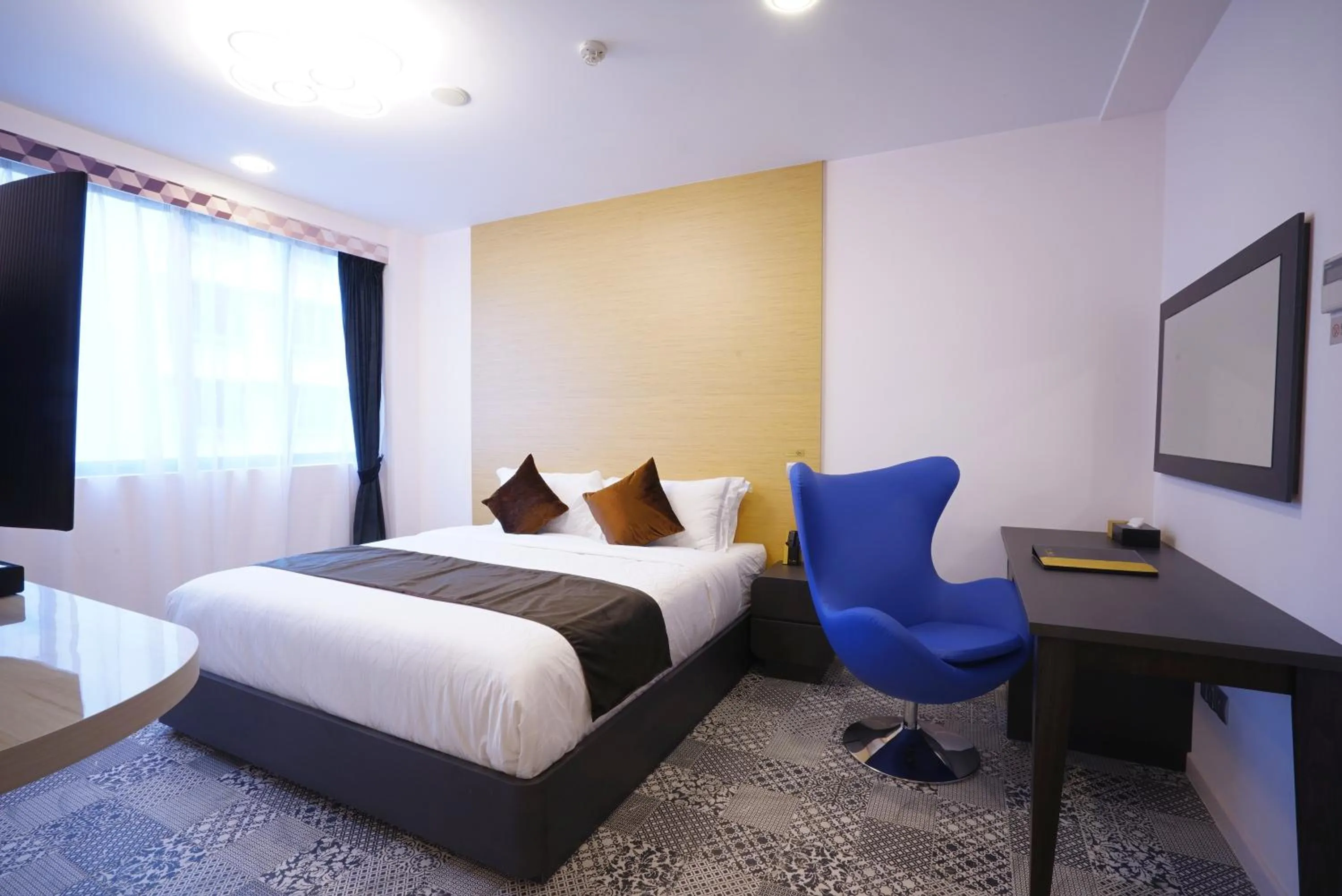 Bed in five6 Hotel Splendour