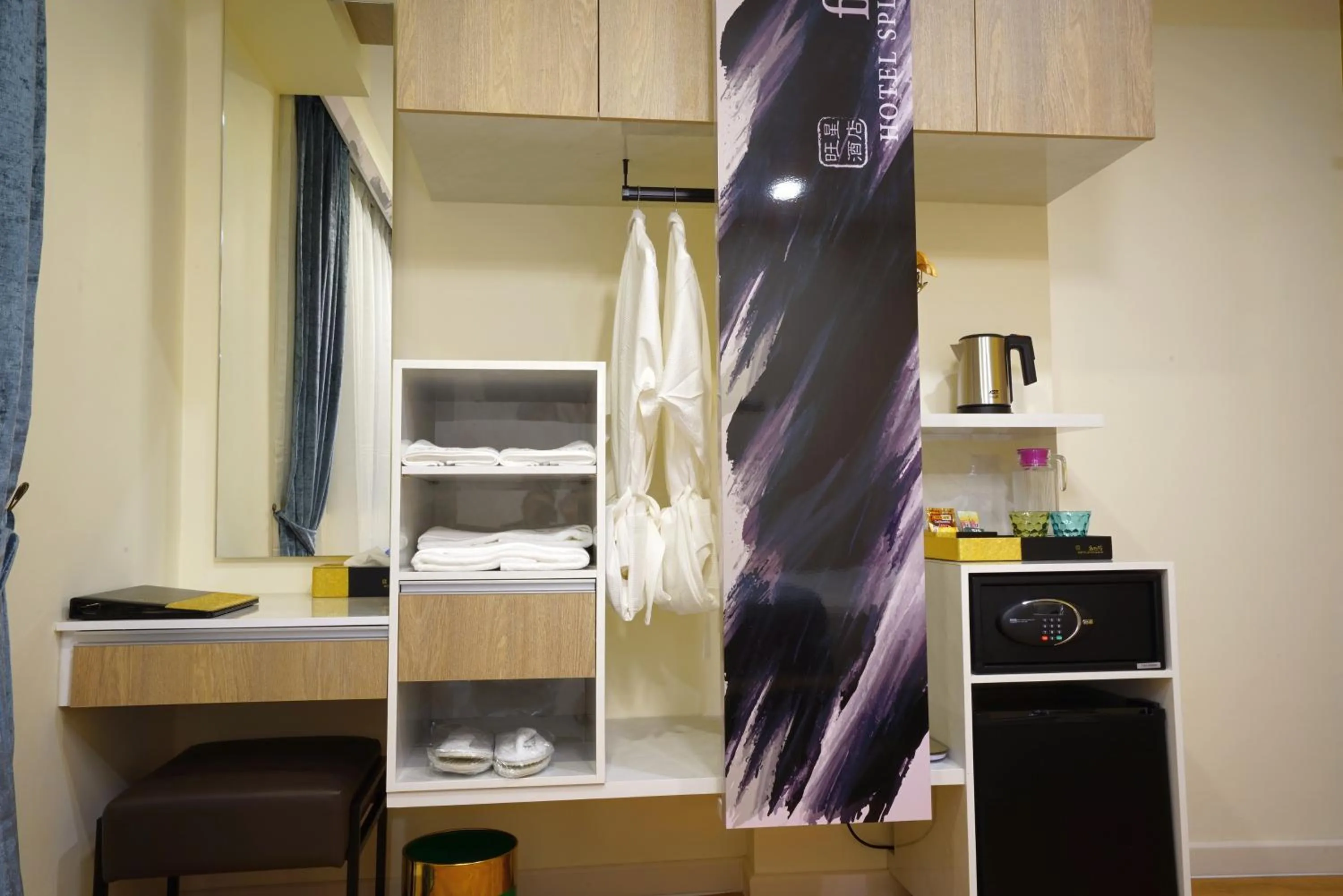 Area and facilities in five6 Hotel Splendour