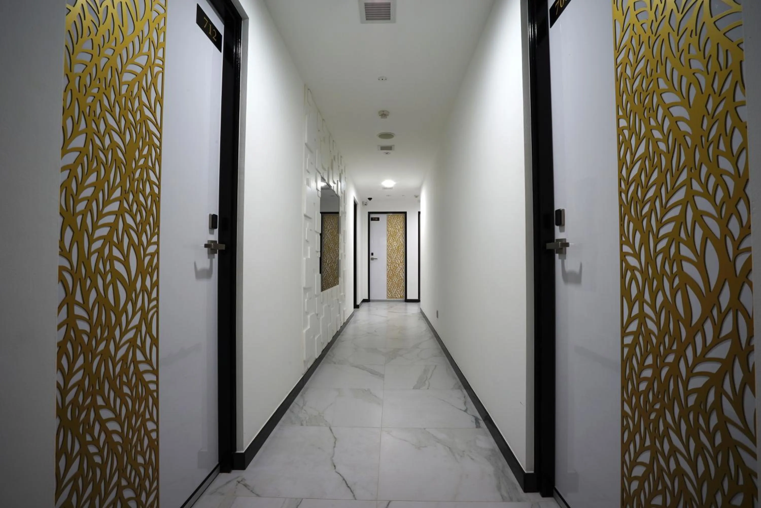 Area and facilities in five6 Hotel Splendour