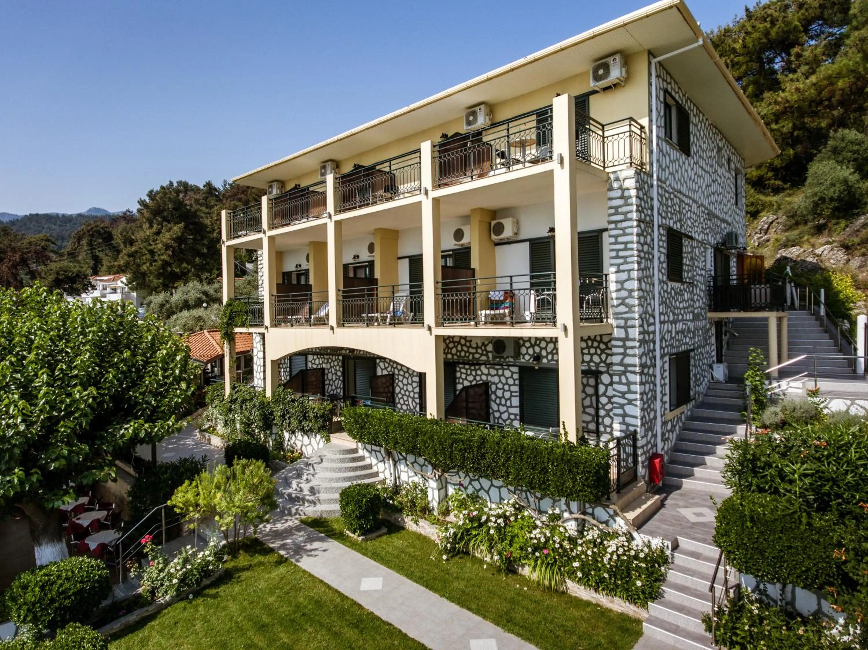 Bird's eye view in Hotel Villa Nisteri